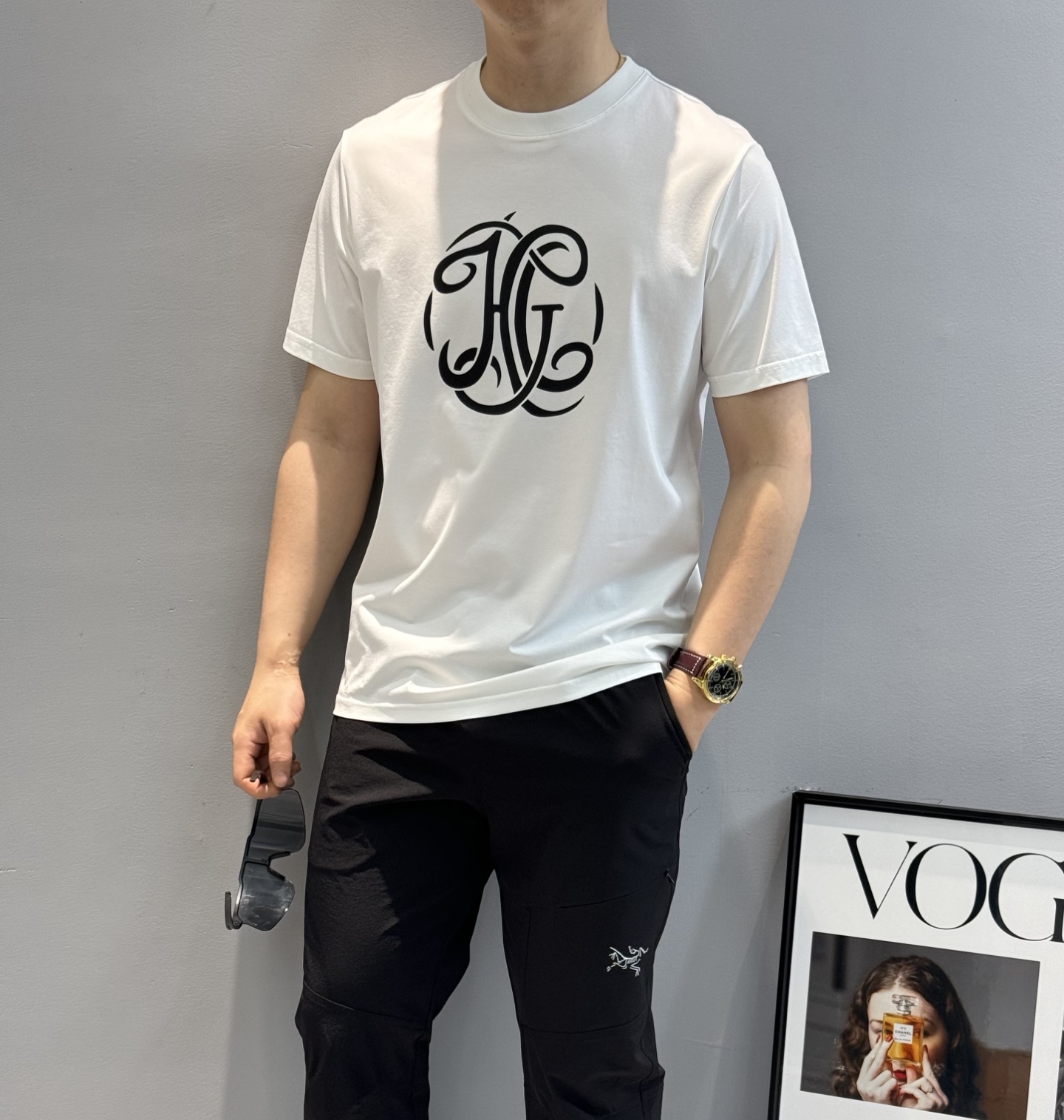 Givenchy Summer Crew Neck Short Sleeve - Comfortable & Breathable 3 i1746373967102 9937 0 1