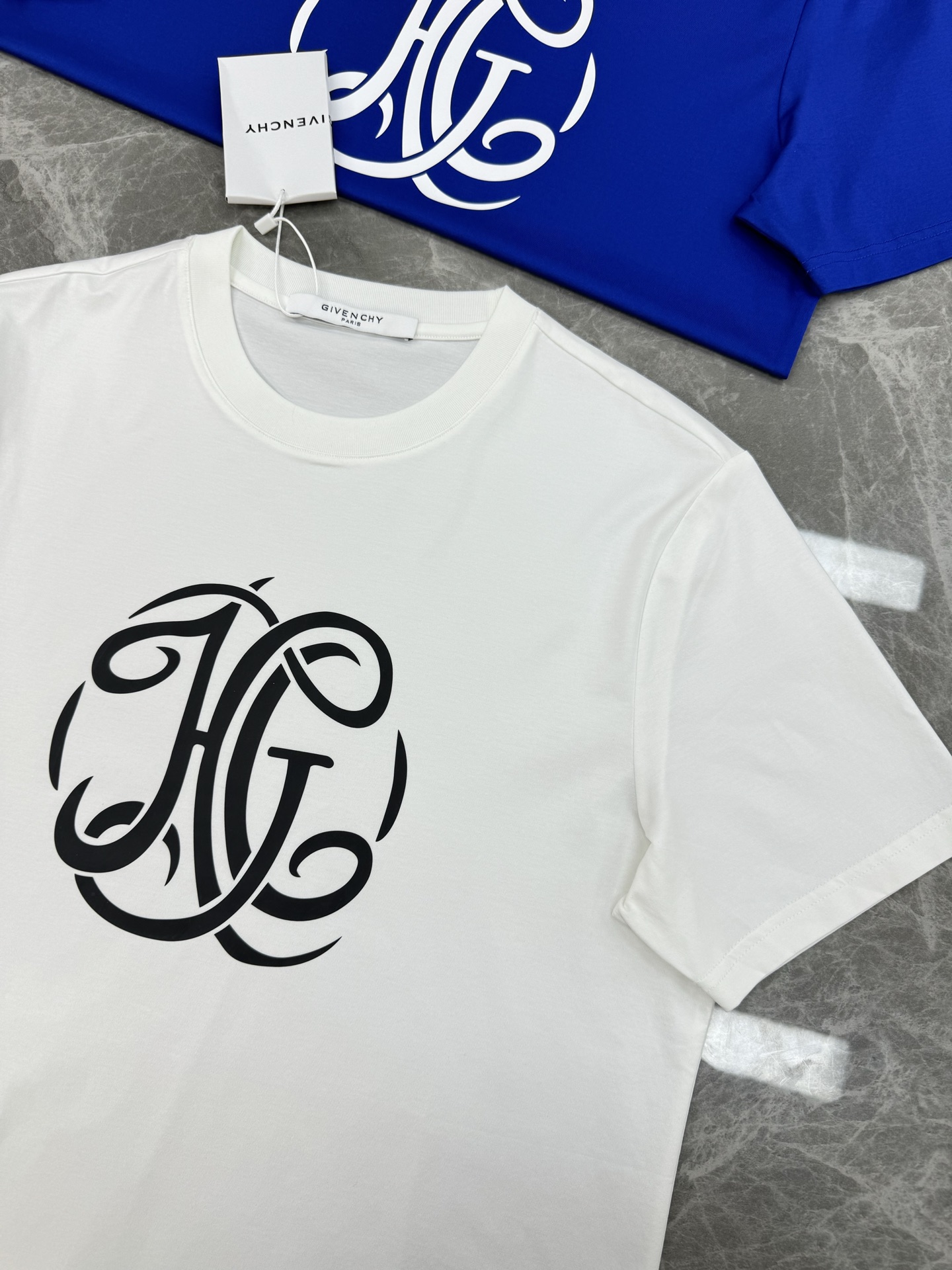 Givenchy Summer Crew Neck Short Sleeve - Comfortable & Breathable 6 i1746373967323 8865 0 4