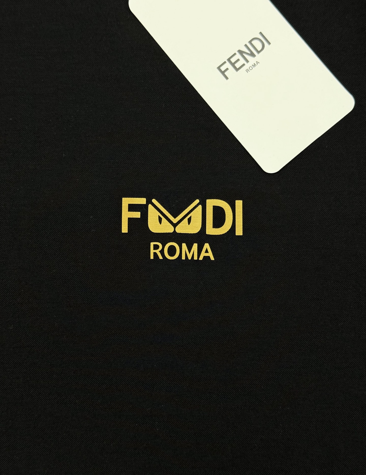 T恤FEND*I芬迪25春夏新款圆领短袖.经典FD小怪兽.高版本推荐～干净简单款式.胸前FEN DI字母