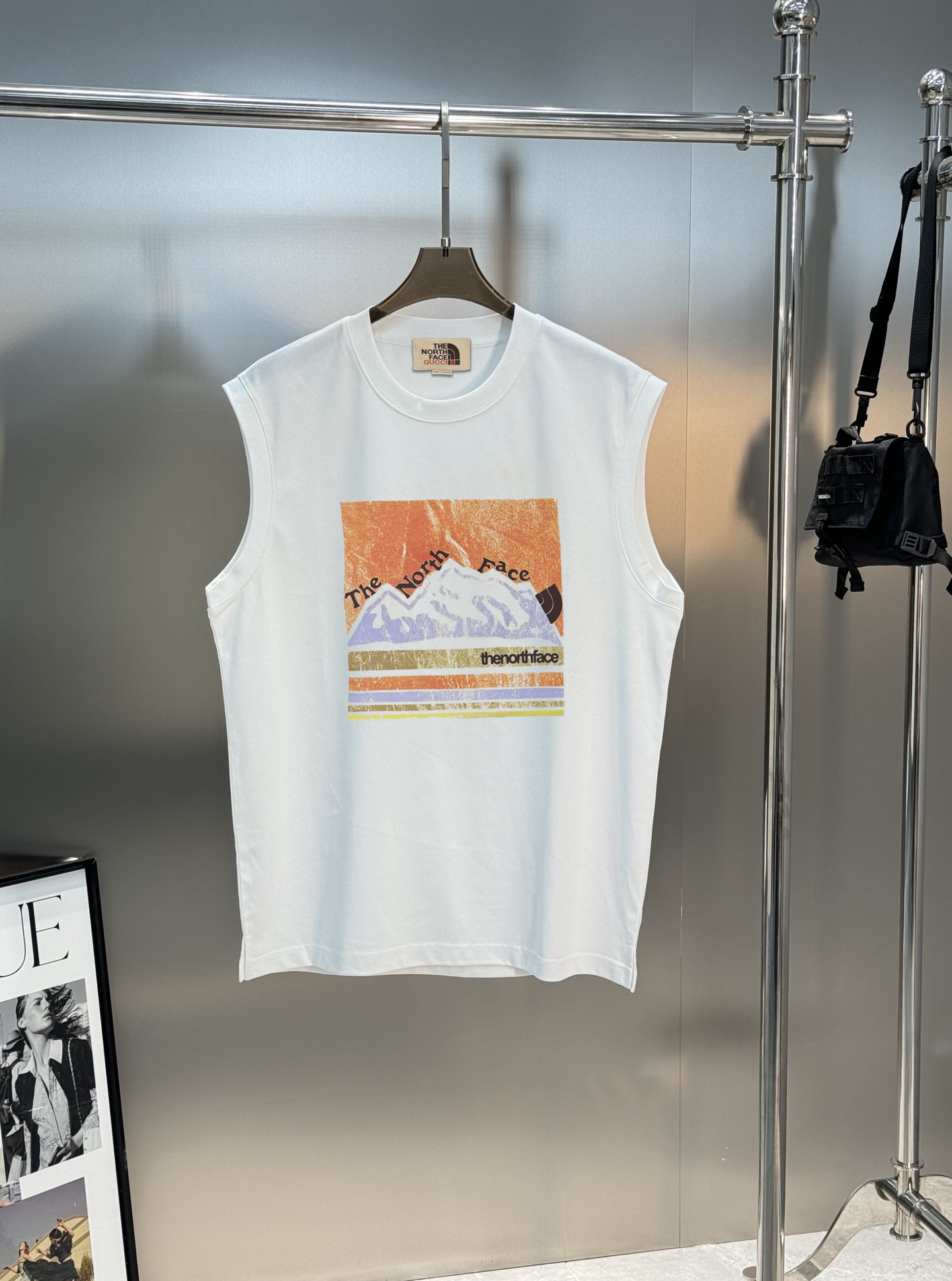 New GUCC Ice Cream Vest: Stylish, Cozy, and Airy in Various Colors - 图片 2