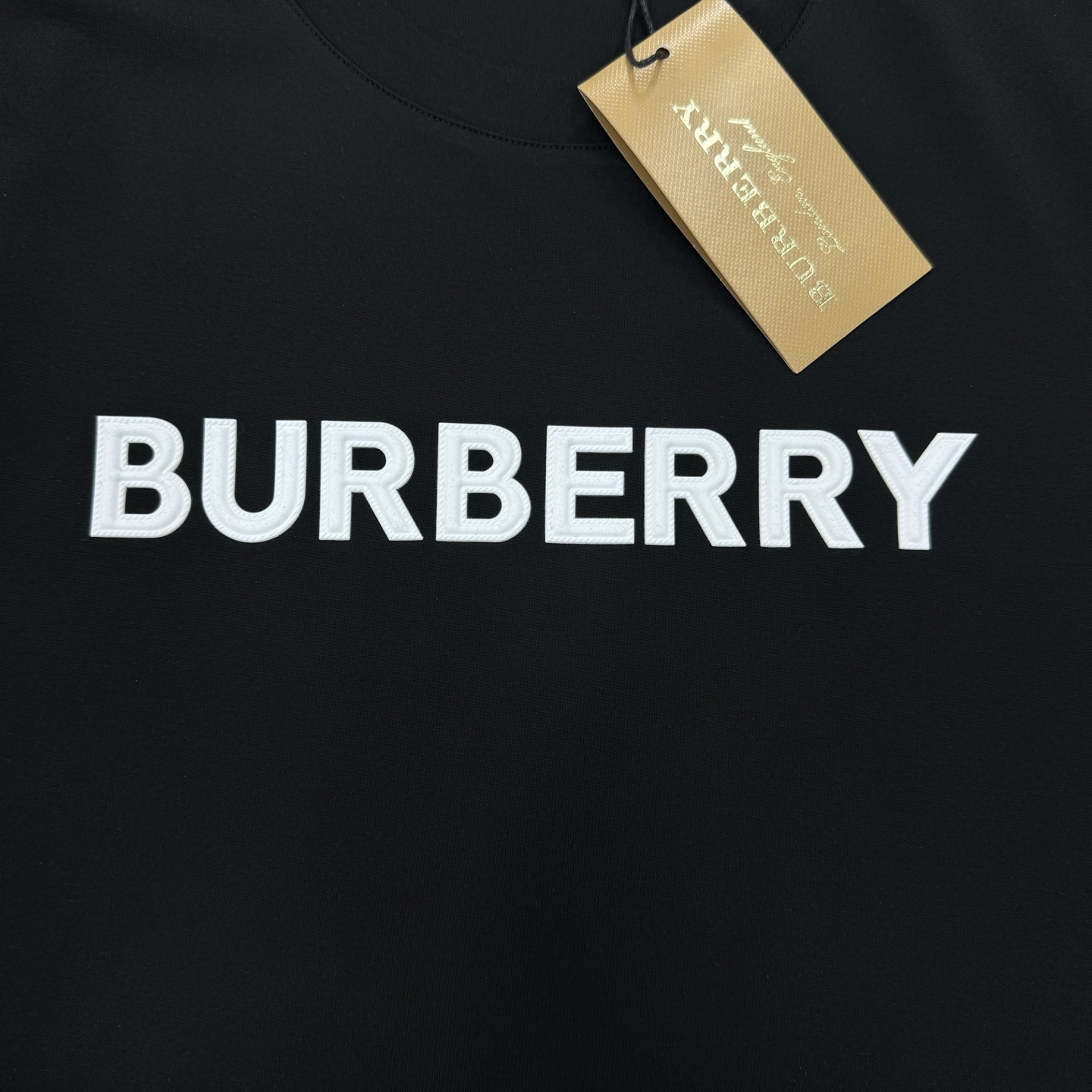 BBR*巴宝-莉25s新款丝光棉T恤.春夏来袭～轻熟男最爱款式！非常都市风～胸口简单logo字母设计.3