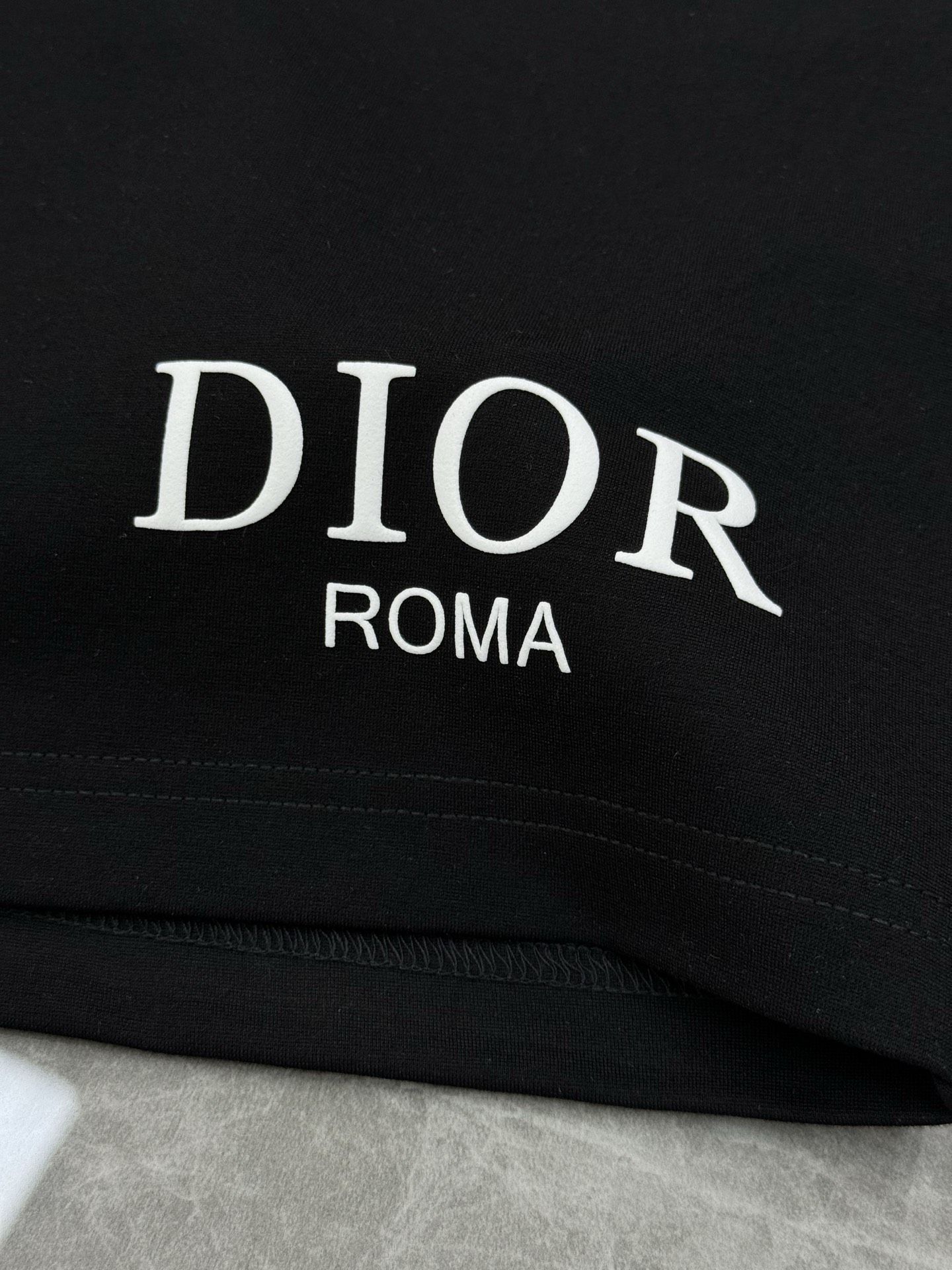 Dio*r迪-奥25s新款五分短裤.经典品牌字母基础款烫画设计.定制高端锦棉面料.面料品质高级舒适.质感