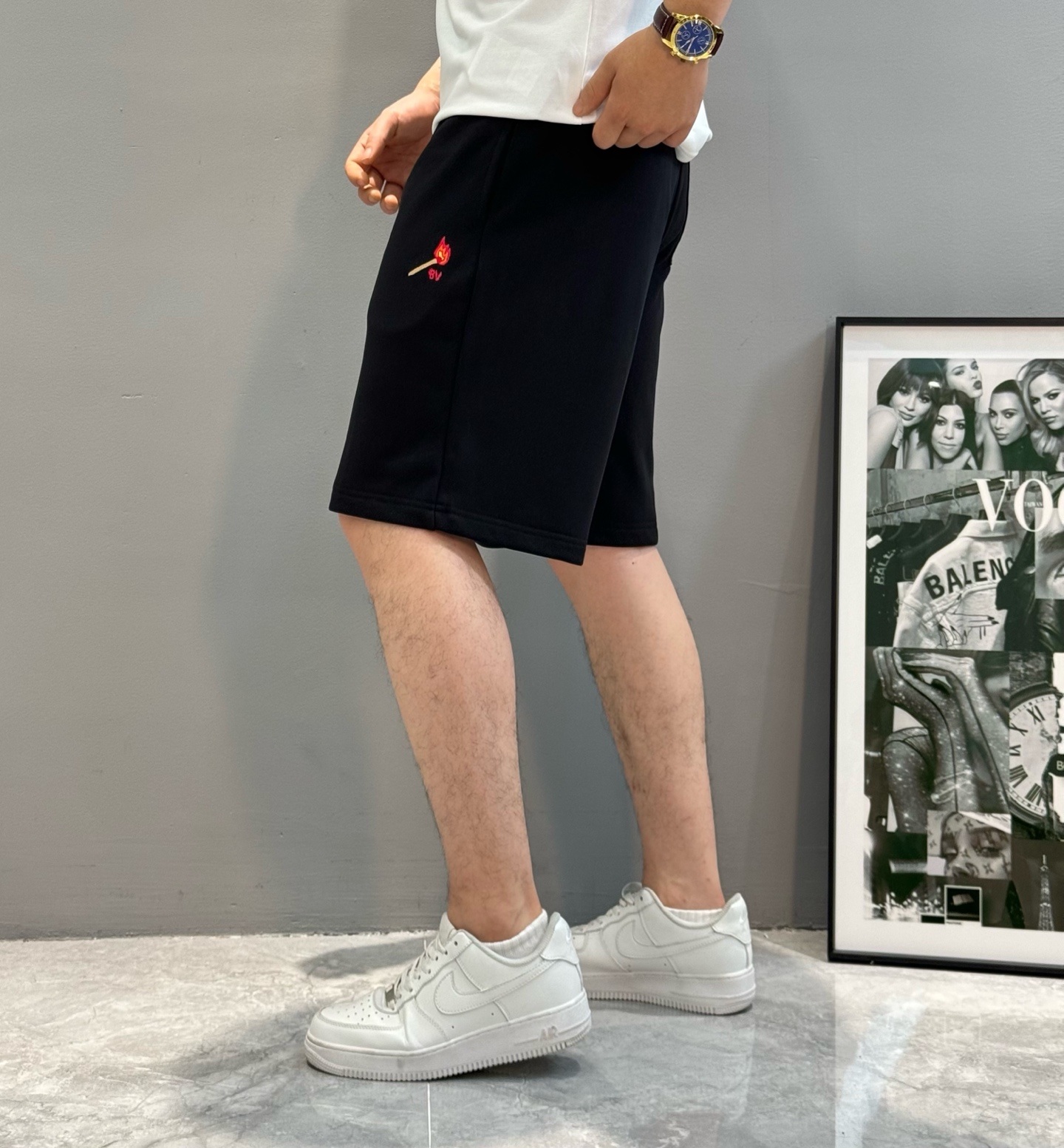 
        BOTTEG VENETA 葆蝶家 25sSS春夏新品 高克重os版型五分短裤🩳前身极