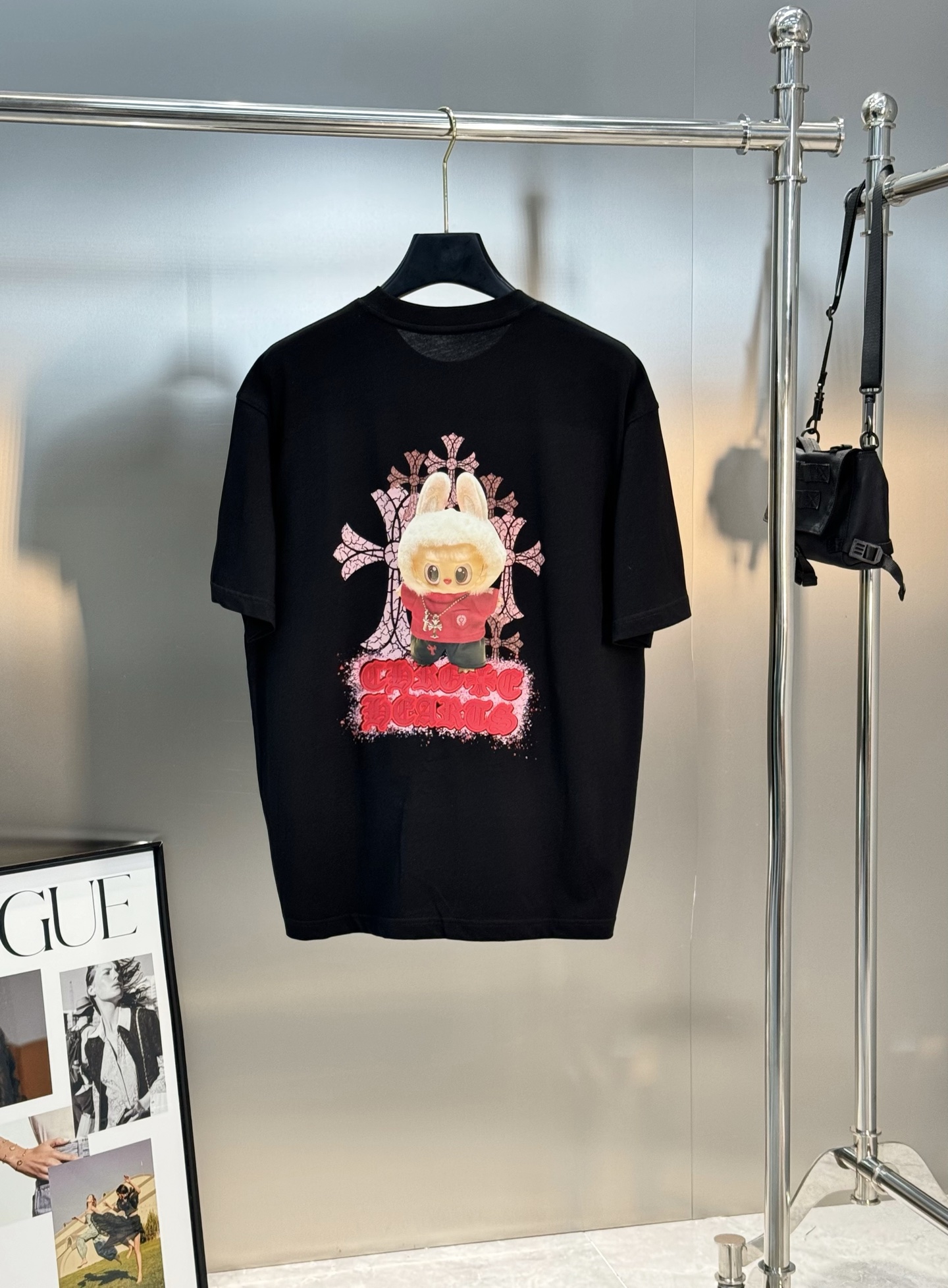 LABUBU 卡通印花‼️短袖T恤.男女同款.采用230克新疆棉冰感索罗娜面料，通过索罗娜科技处理 在夏