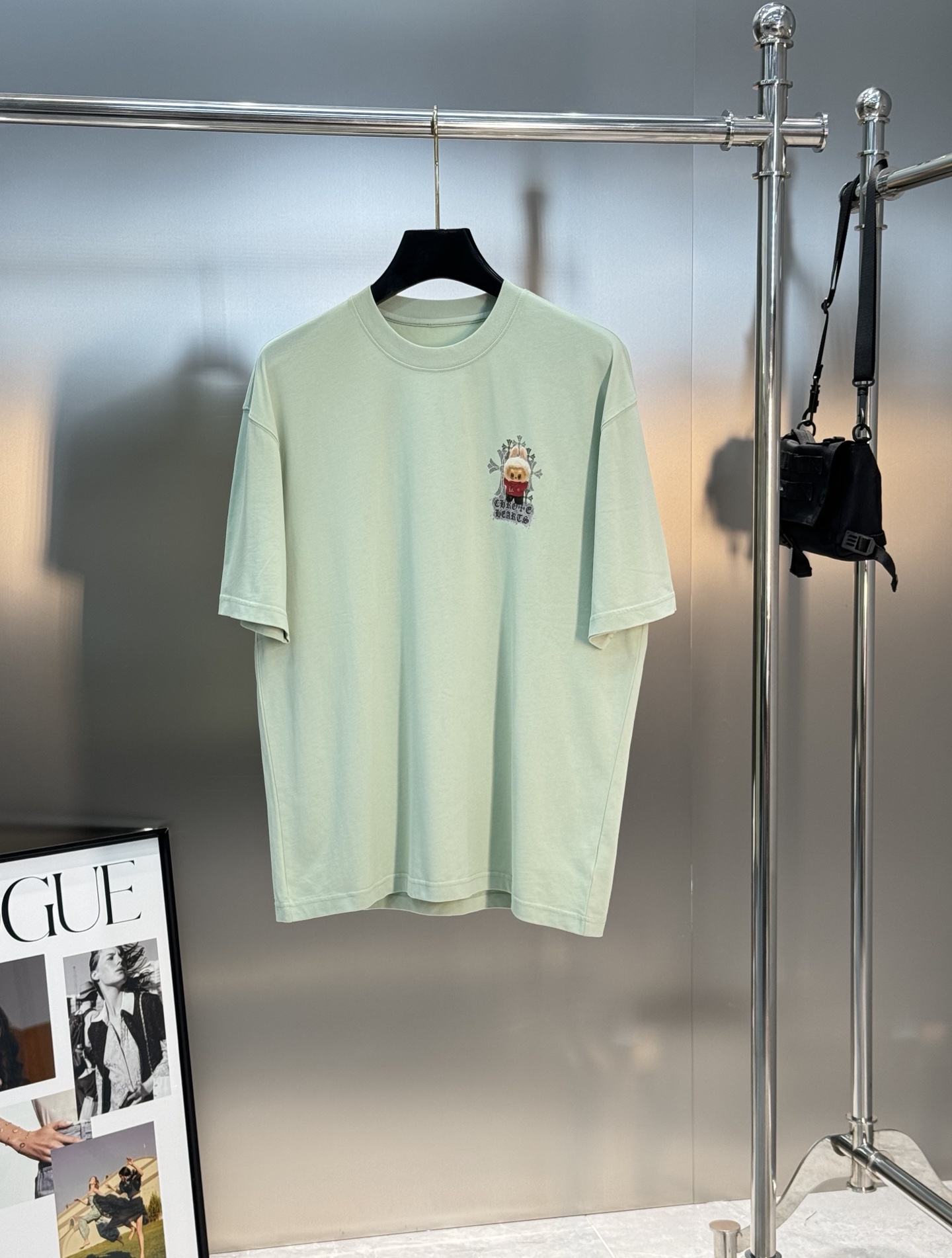 LABUBU 卡通印花‼️短袖T恤.男女同款.采用230克新疆棉冰感索罗娜面料，通过索罗娜科技处理 在夏