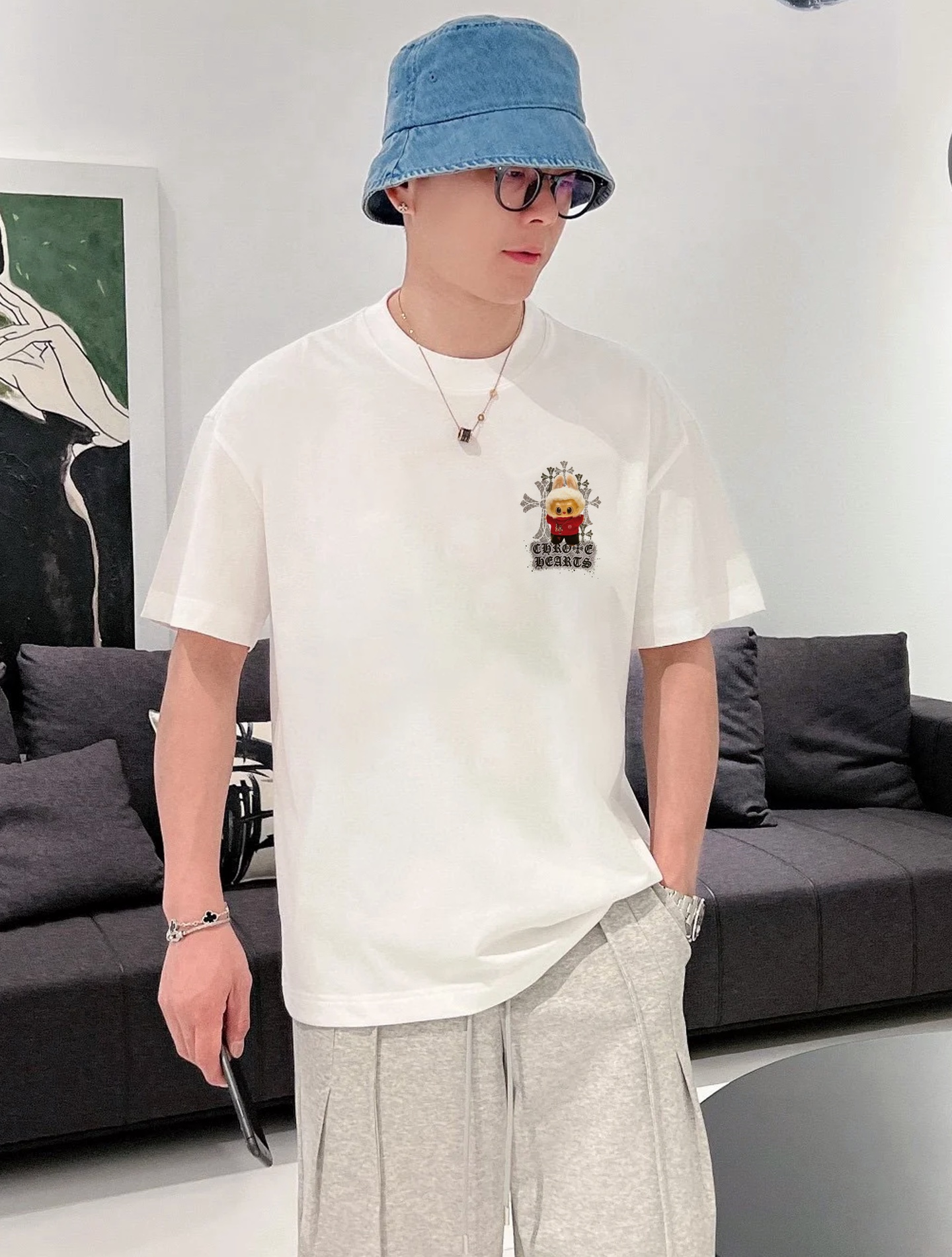 LABUBU 卡通印花‼️短袖T恤.男女同款.采用230克新疆棉冰感索罗娜面料，通过索罗娜科技处理 在夏