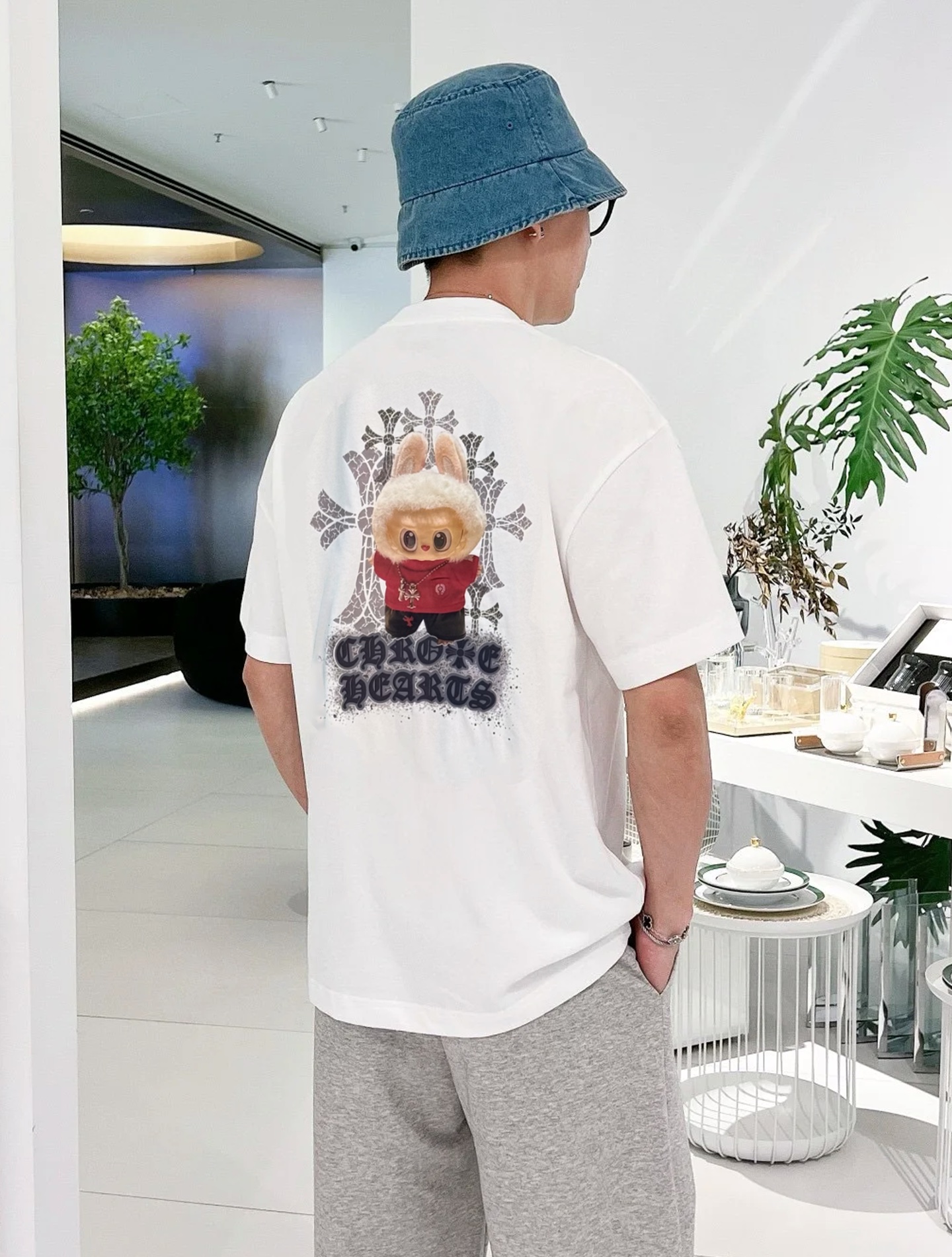 LABUBU 卡通印花‼️短袖T恤.男女同款.采用230克新疆棉冰感索罗娜面料，通过索罗娜科技处理 在夏