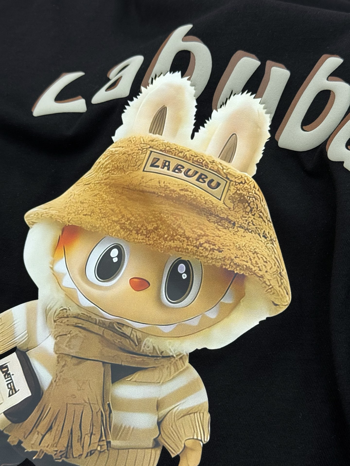 LABUBU 卡通印花‼️短袖T恤.男女同款.采用230克新疆棉冰感索罗娜面料，通过索罗娜科技处理 在夏