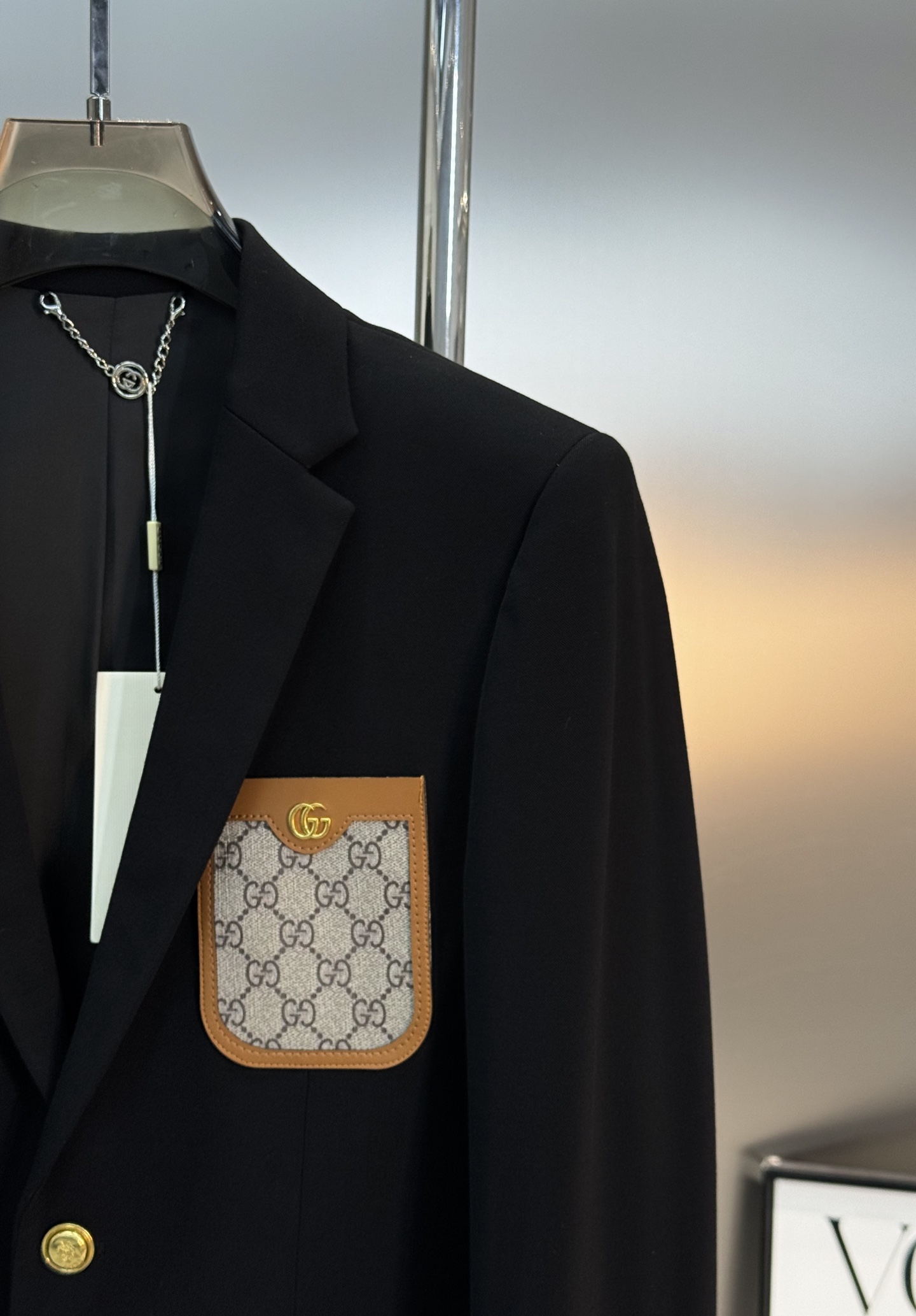 GUCCI*古奇25s新品休闲西服外套👨🏻精品推荐👍🏻外贸公司订单！胸口精致GG五金搭配皮牌工艺.原版G