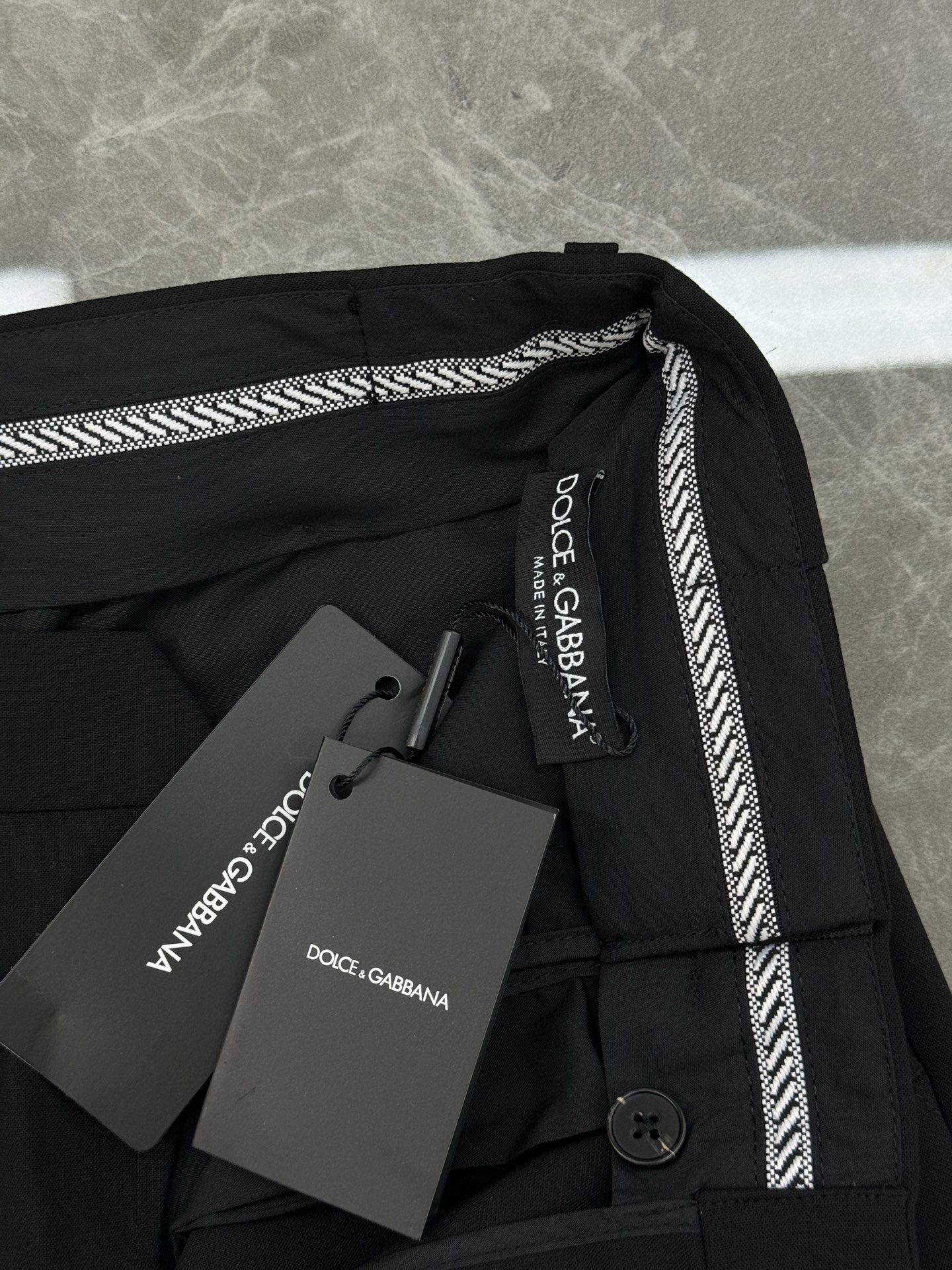 杜嘉班纳(Dolce&Gabbana) 2025s新款男士商务套西！高级印度丝定制🫅超高端顶尖一线成衣手