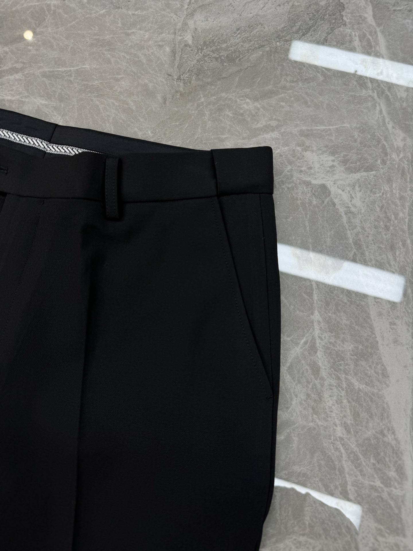 杜嘉班纳(Dolce&Gabbana) 2025s新款男士商务套西！高级印度丝定制🫅超高端顶尖一线成衣手