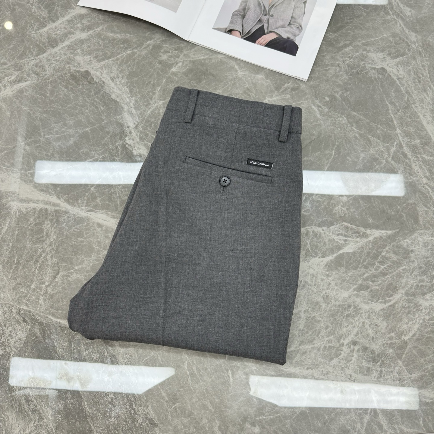 杜嘉班纳(Dolce&Gabbana) 2025s新款男士商务套西！高级印度丝定制🫅超高端顶尖一线成衣手