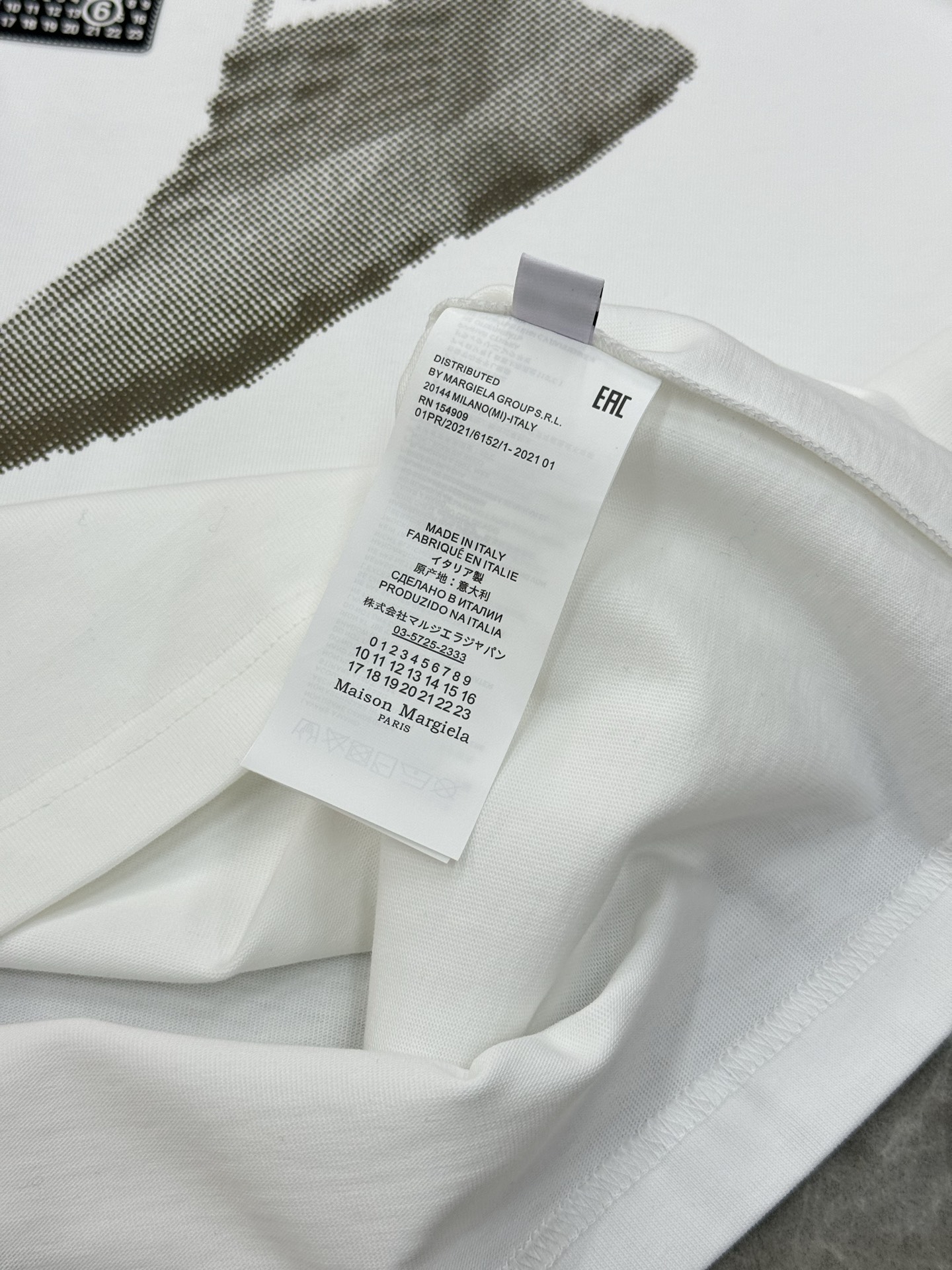 Maison Margiela25s新款圆领T恤.男女同款！马吉拉经典图形字l设计.特别之作！搭配经典数