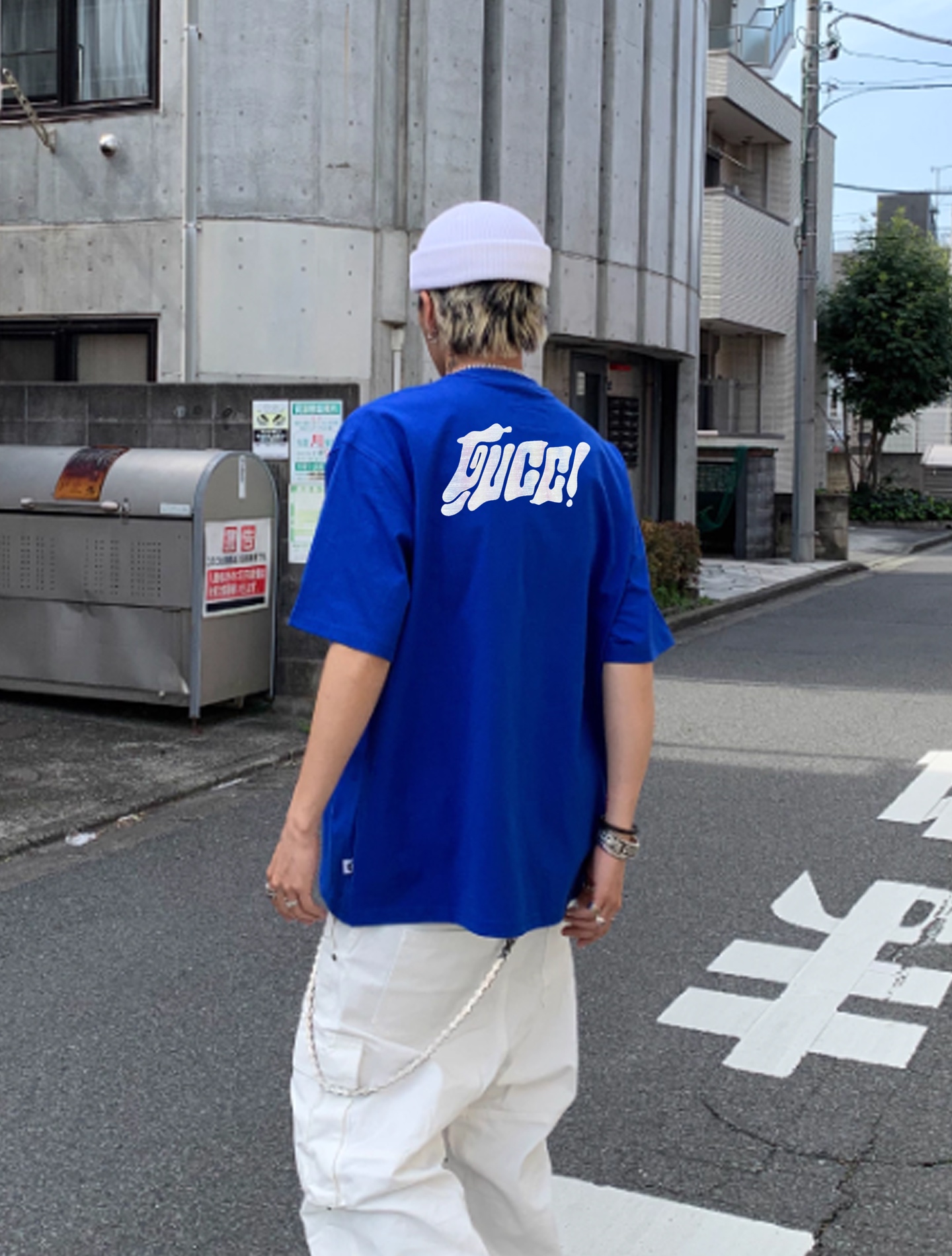 GUCC*潮牌25s新款圆领T恤.男女同款～潮人必备！胸前定制品牌字母烫画工艺.后背大logo呼应.色彩