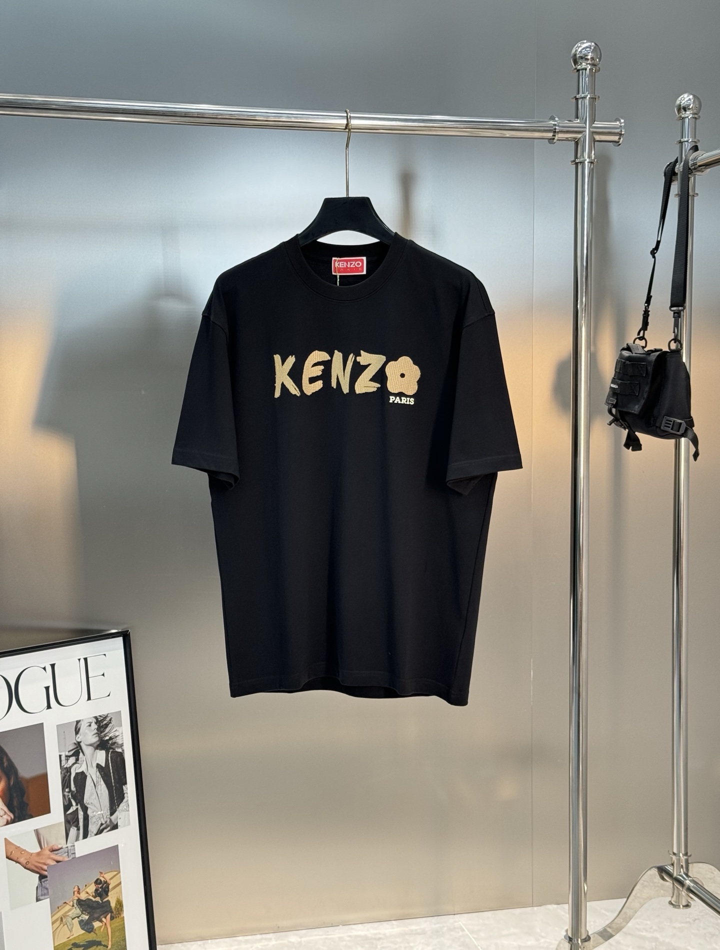 KENZ*高田*三2025新品T恤.男女同款～最新短袖T恤，传承经典著作改良后的新品更加的具有立体感官，