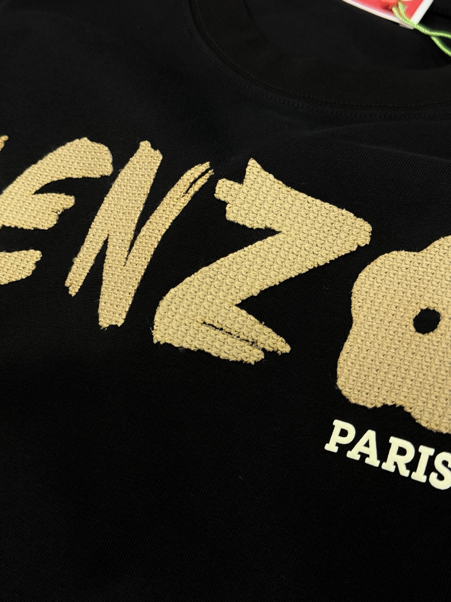 KENZ*高田*三2025新品T恤.男女同款～最新短袖T恤，传承经典著作改良后的新品更加的具有立体感官，