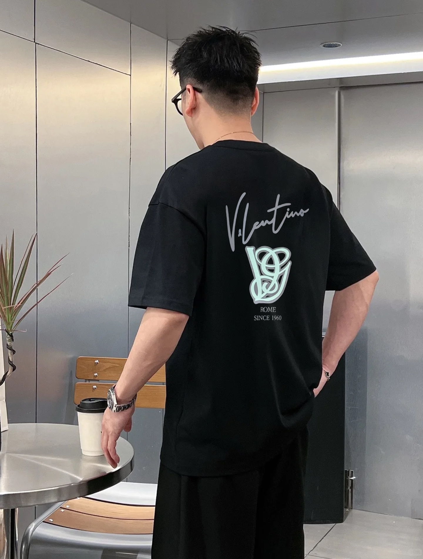 Valentin*华伦天-奴25s新款T恤.男女同款～双面花型设计.胸前.后背高级字母LOGO烫画设计.
