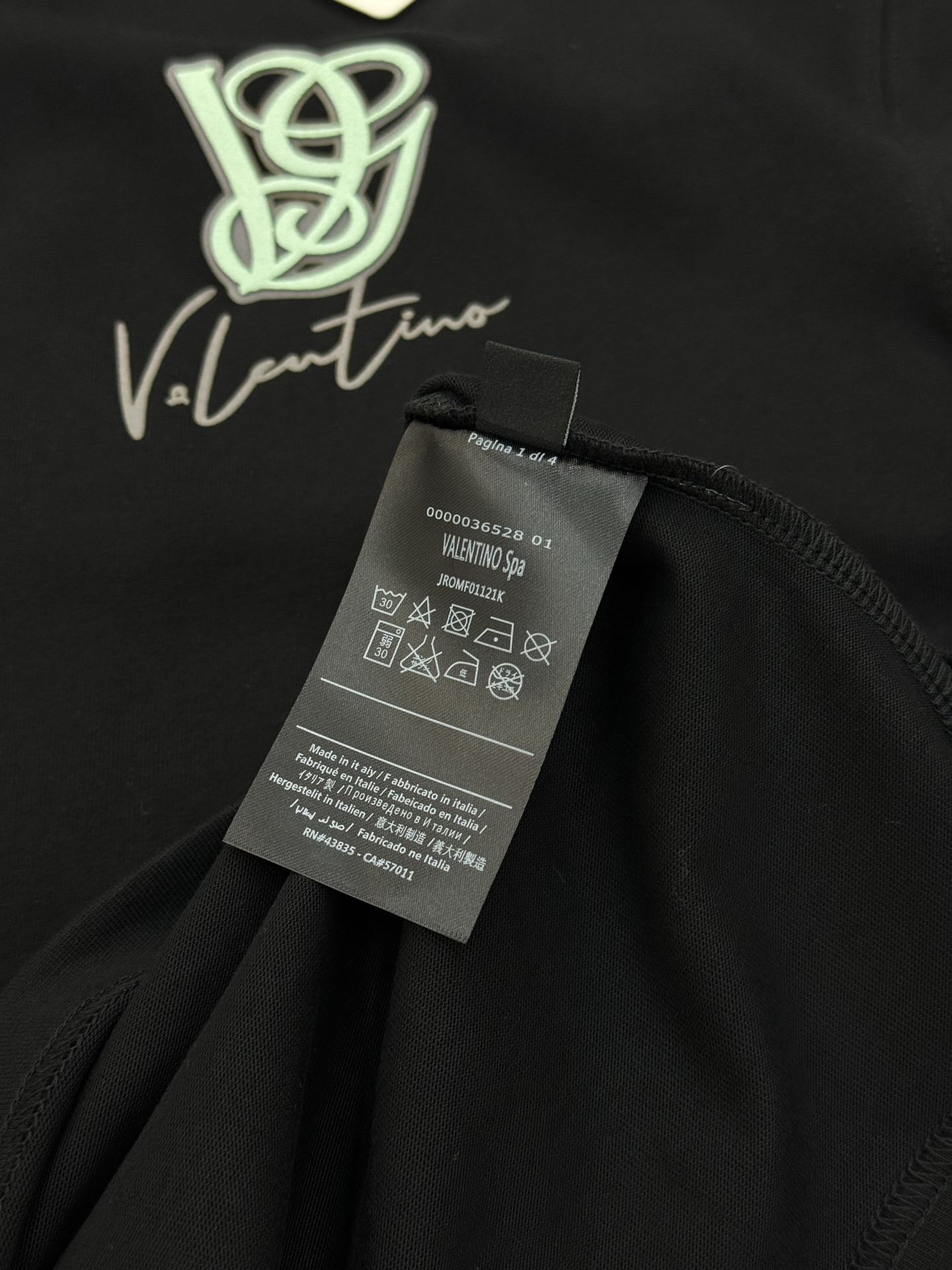 Valentin*华伦天-奴25s新款T恤.男女同款～双面花型设计.胸前.后背高级字母LOGO烫画设计.