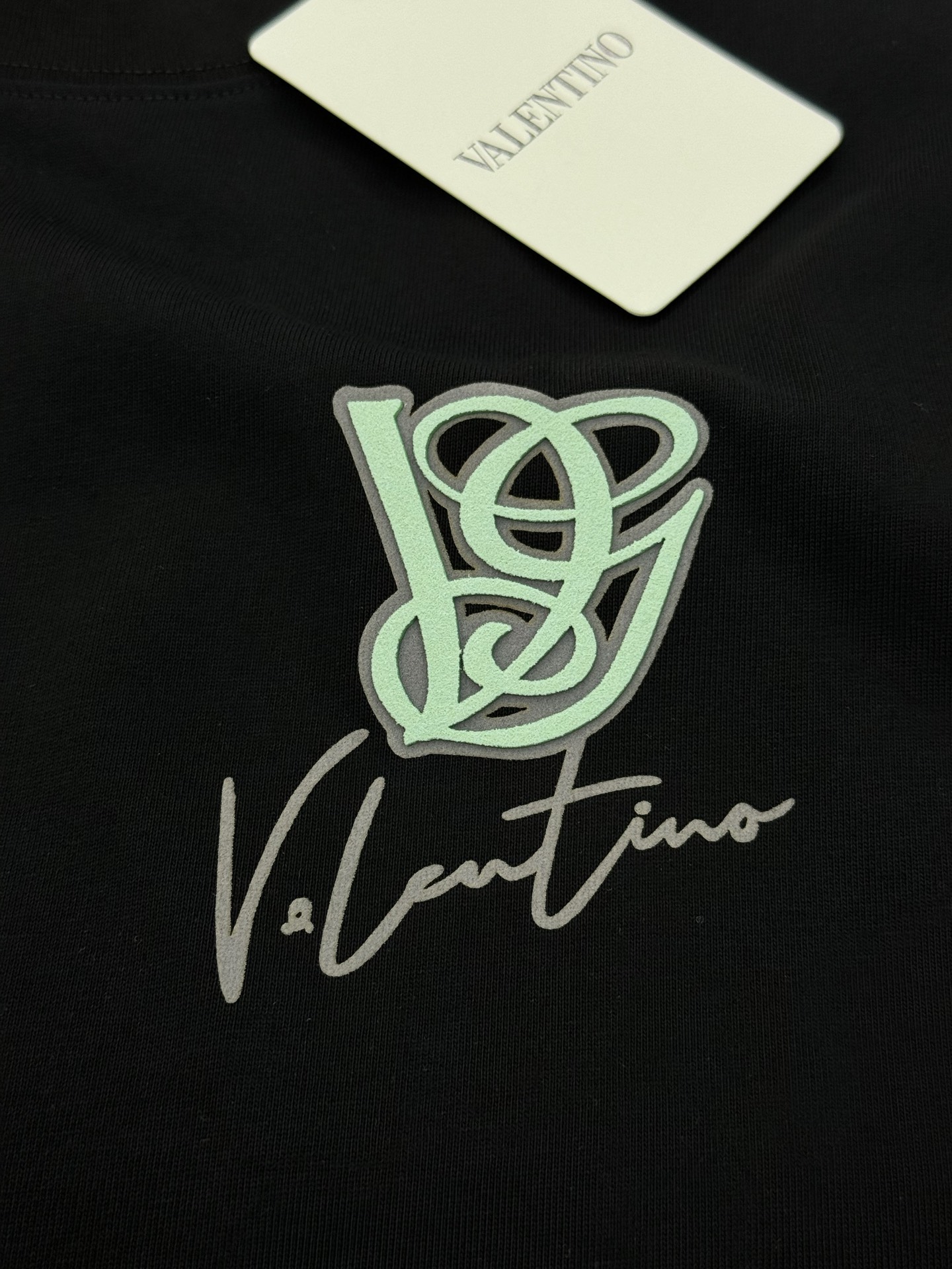 Valentin*华伦天-奴25s新款T恤.男女同款～双面花型设计.胸前.后背高级字母LOGO烫画设计.