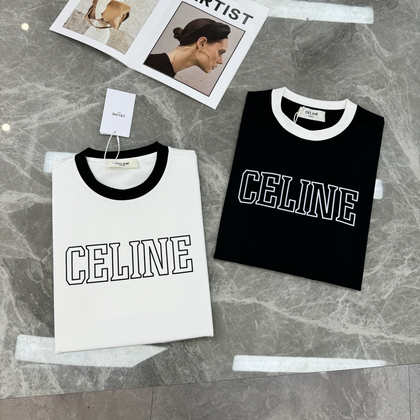 顶级颜值担当！CELINE*塞林25s新品莫代尔T恤.当季颜值担当.领口撞色拼接设计.胸口视觉感字母造型