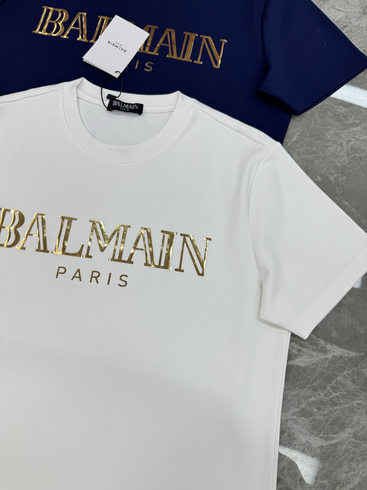 BALMAIN*巴尔曼25s新款莫代尔T恤.基础款的领军人物.胸口经典字母3D立体烫画！高温定型压花.干