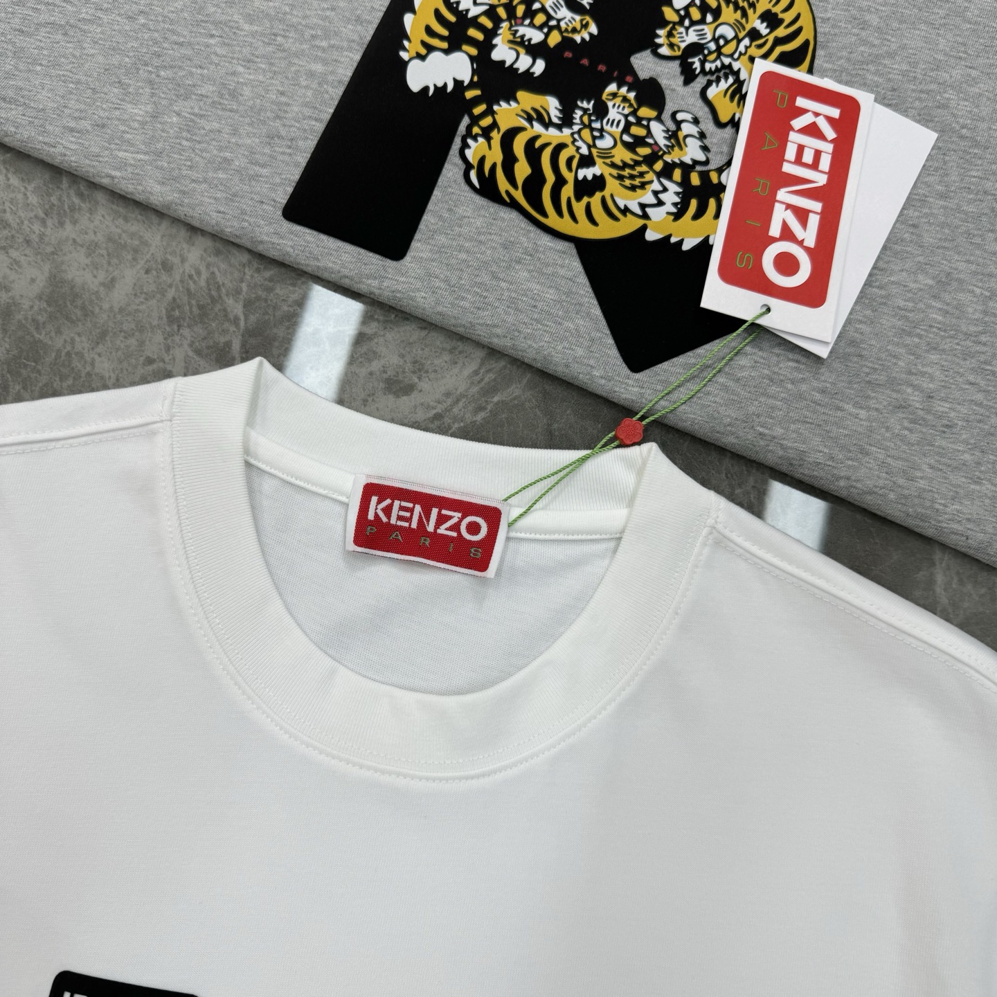 KENZ*高田*三2025新品T恤.男女同款～最新短袖T恤，传承经典著作改良后的新品更加的具有立体感官，