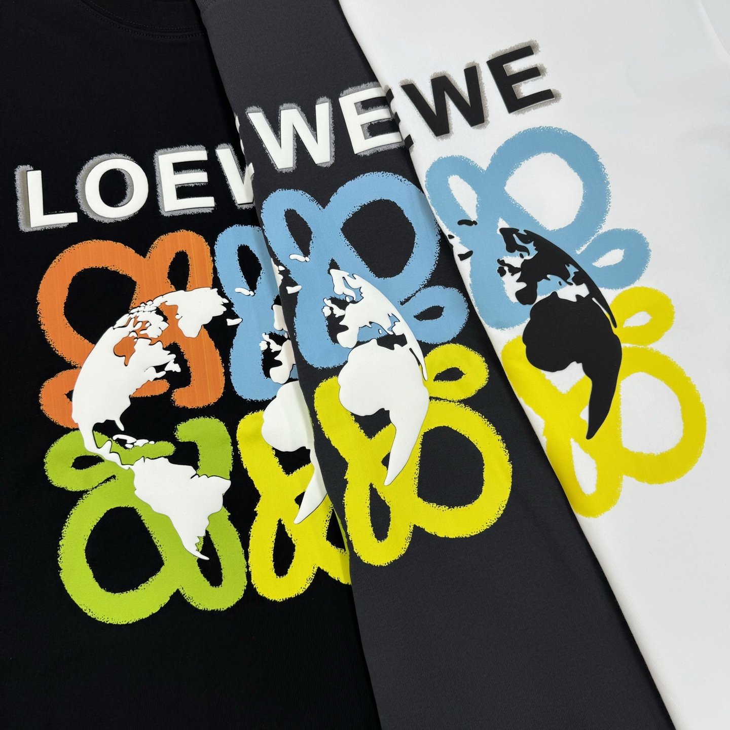 LOEW*罗意-威经典款T恤.25s新款男女同款！经典罗意*威图形3D立体印花设计.层次丰富.色彩丰富多