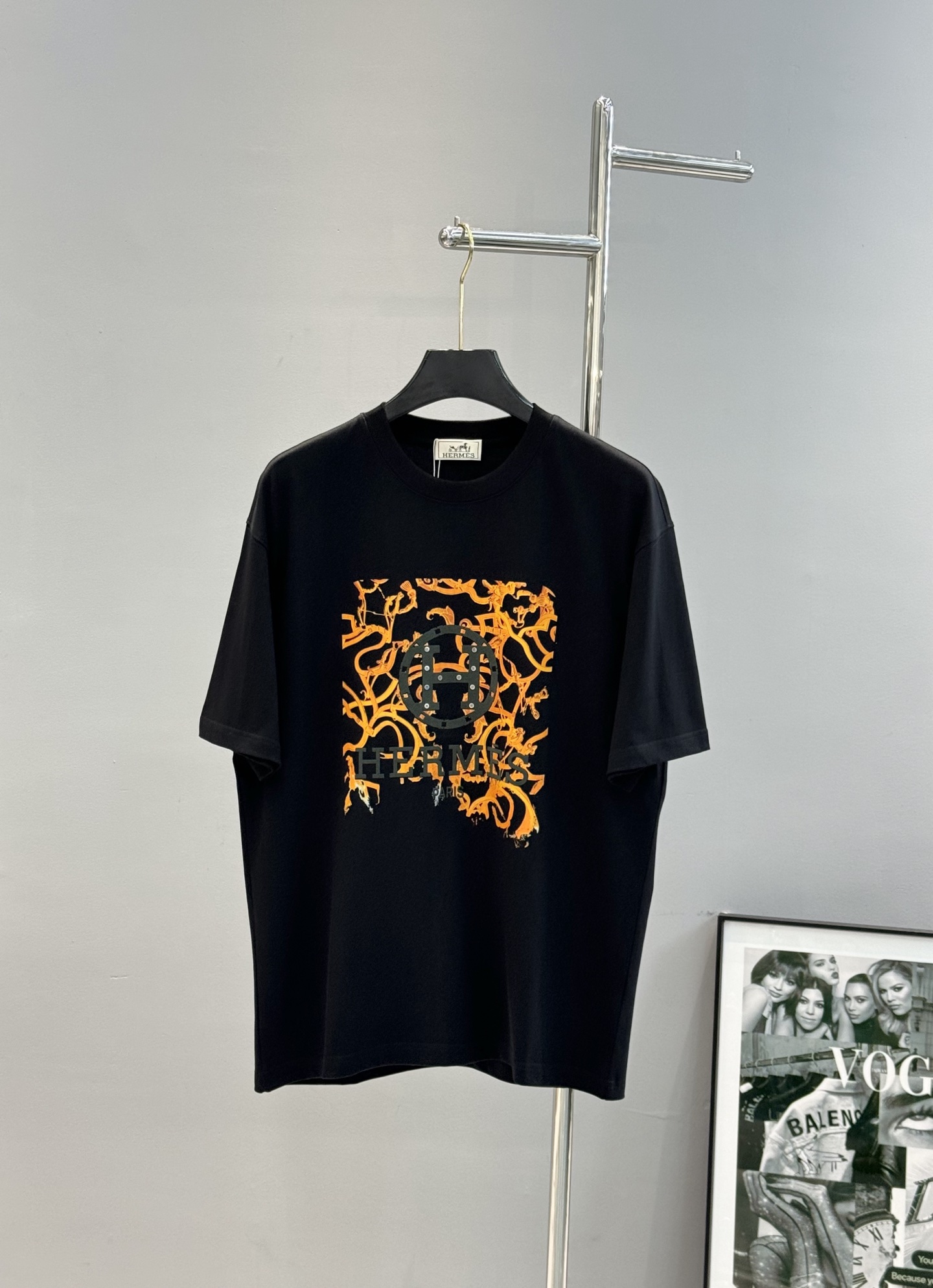 HERM*S 爱马仕25s新款T恤.男女同款.同步官网发售 ！ 为全新系列注入满满活力，这款单品用心甄选