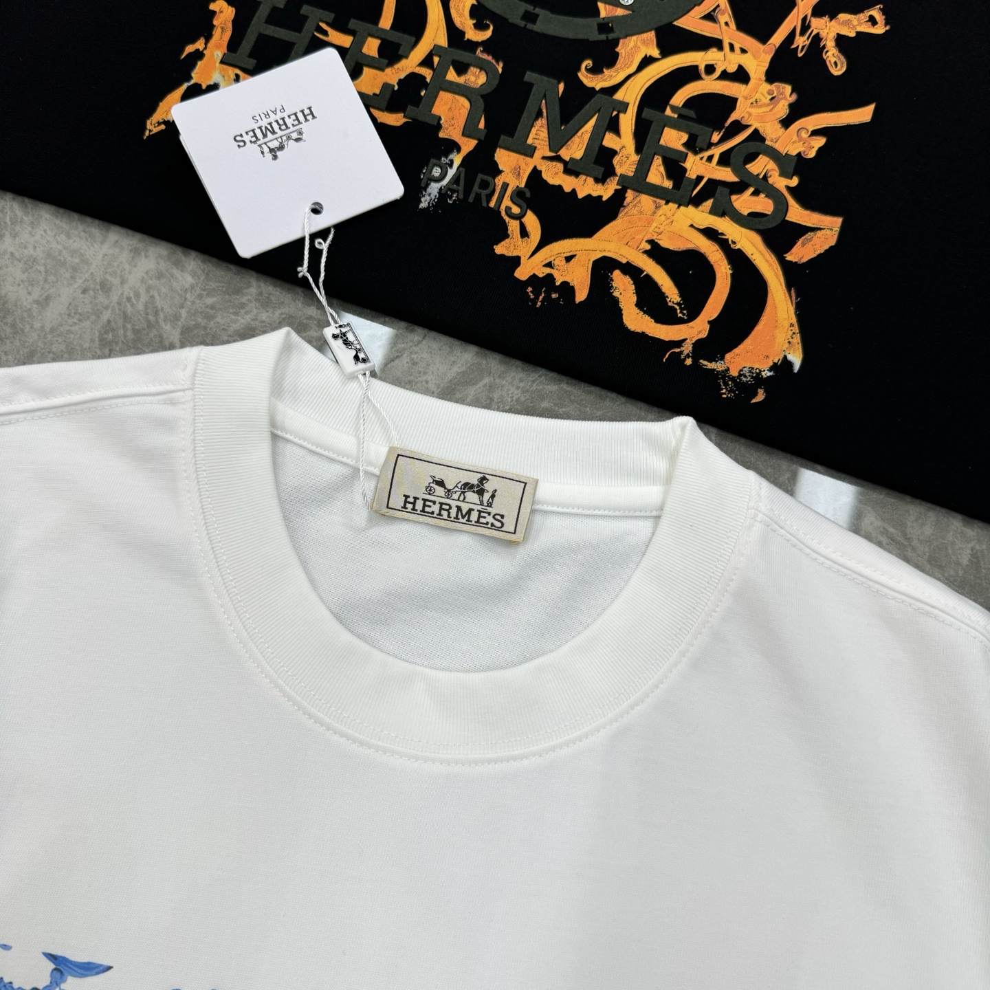 HERM*S 爱马仕25s新款T恤.男女同款.同步官网发售 ！ 为全新系列注入满满活力，这款单品用心甄选