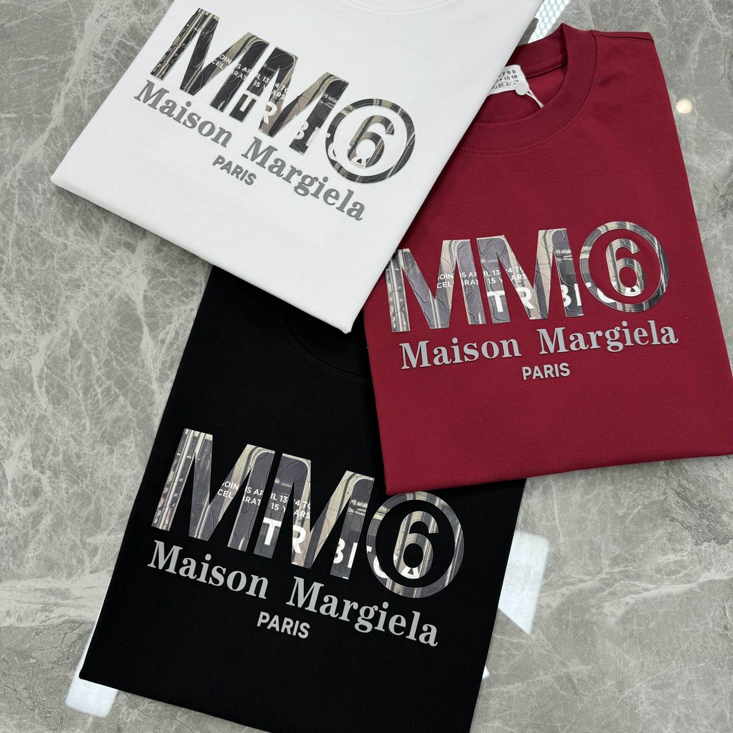 Maison Margiela25S新款圆领T恤.男女同款！马吉拉经典图形字母设计.特别之作！双层立体烫