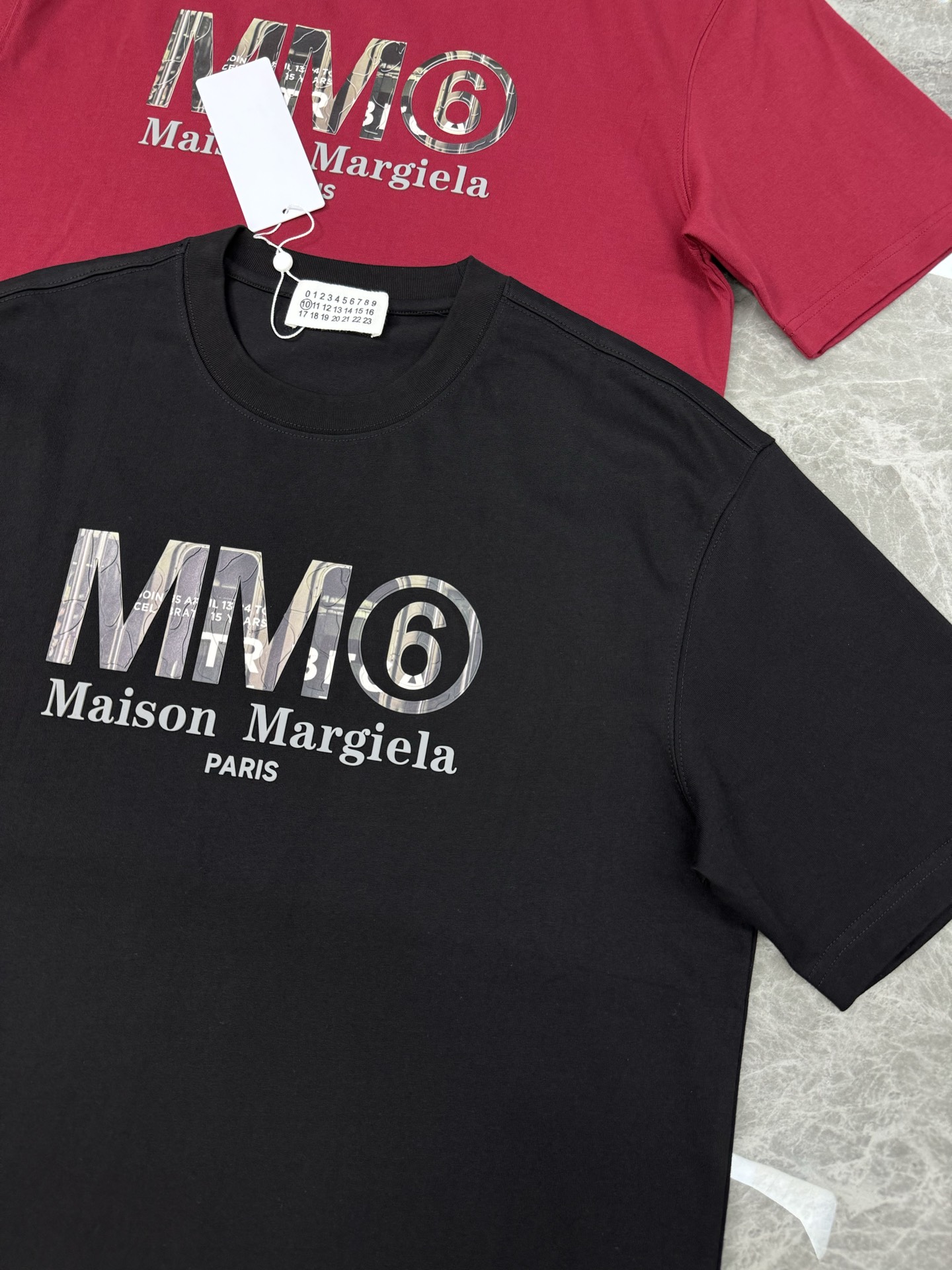 Maison Margiela25S新款圆领T恤.男女同款！马吉拉经典图形字母设计.特别之作！双层立体烫