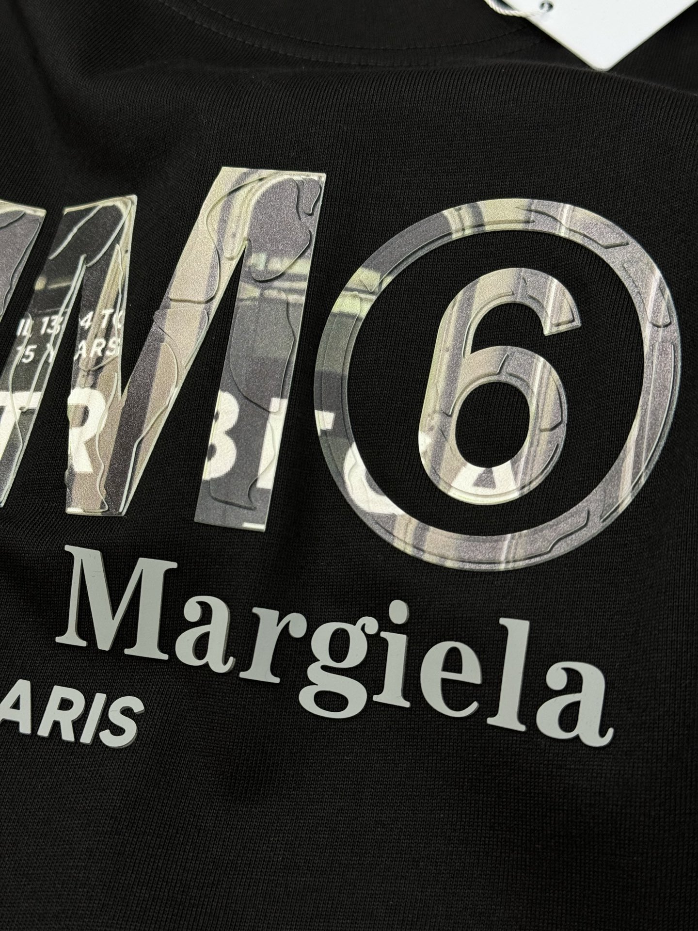 Maison Margiela25S新款圆领T恤.男女同款！马吉拉经典图形字母设计.特别之作！双层立体烫