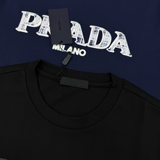 PRAD*25S新款莫代尔T恤.优秀品质和当代流行元素搭配.胸前质感LOGO超强标签,烫画设计.立体感满 PRAD*25S新款莫代尔T恤.优秀品质和当代流行元素搭配.胸前质感LOGO超强标签,烫画设计.立体感满