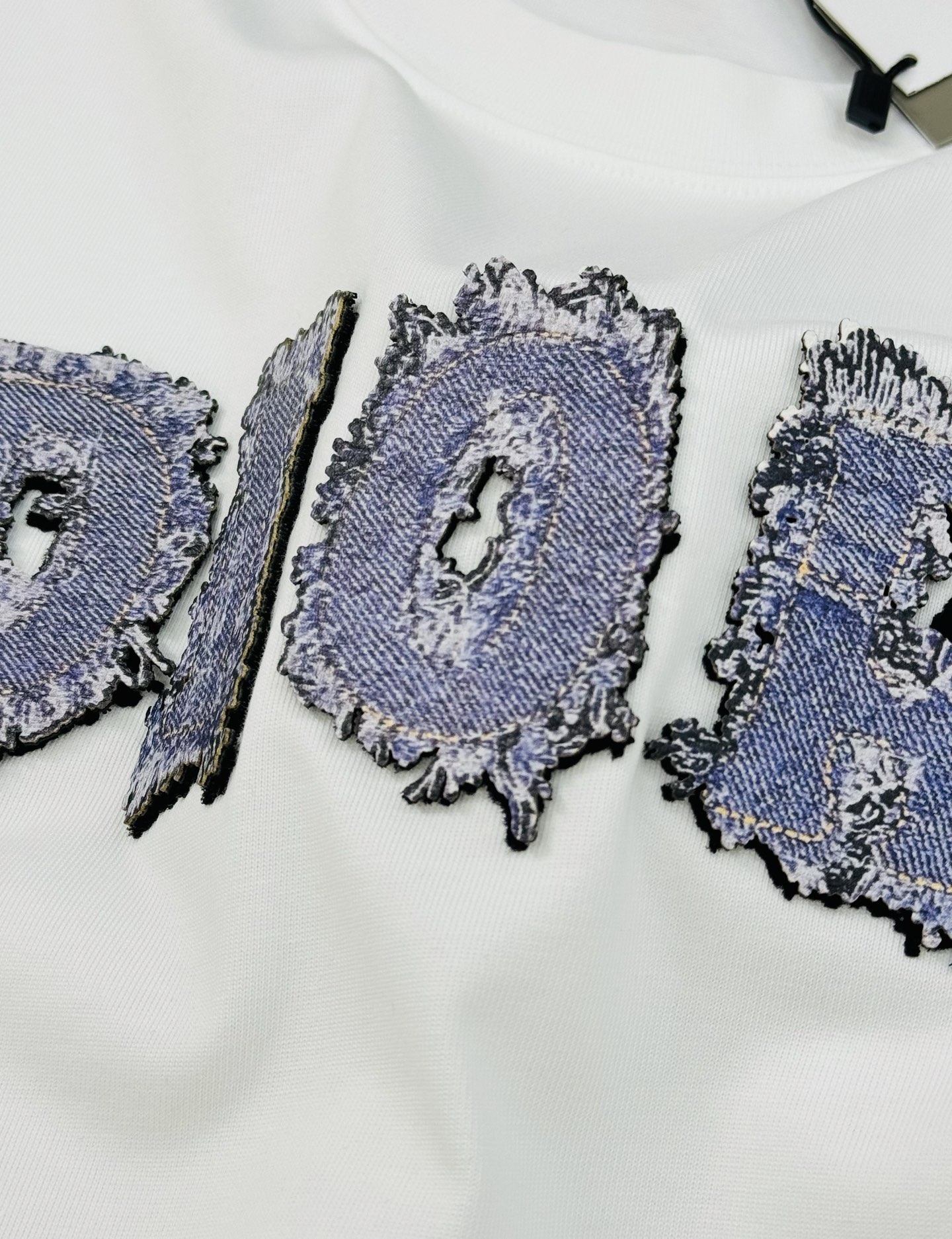 DIO*R迪-奥25s新款情侣圆领T恤！胸前新款3D立体字母印花.280g甄选100%纯棉质感.棉质饱满