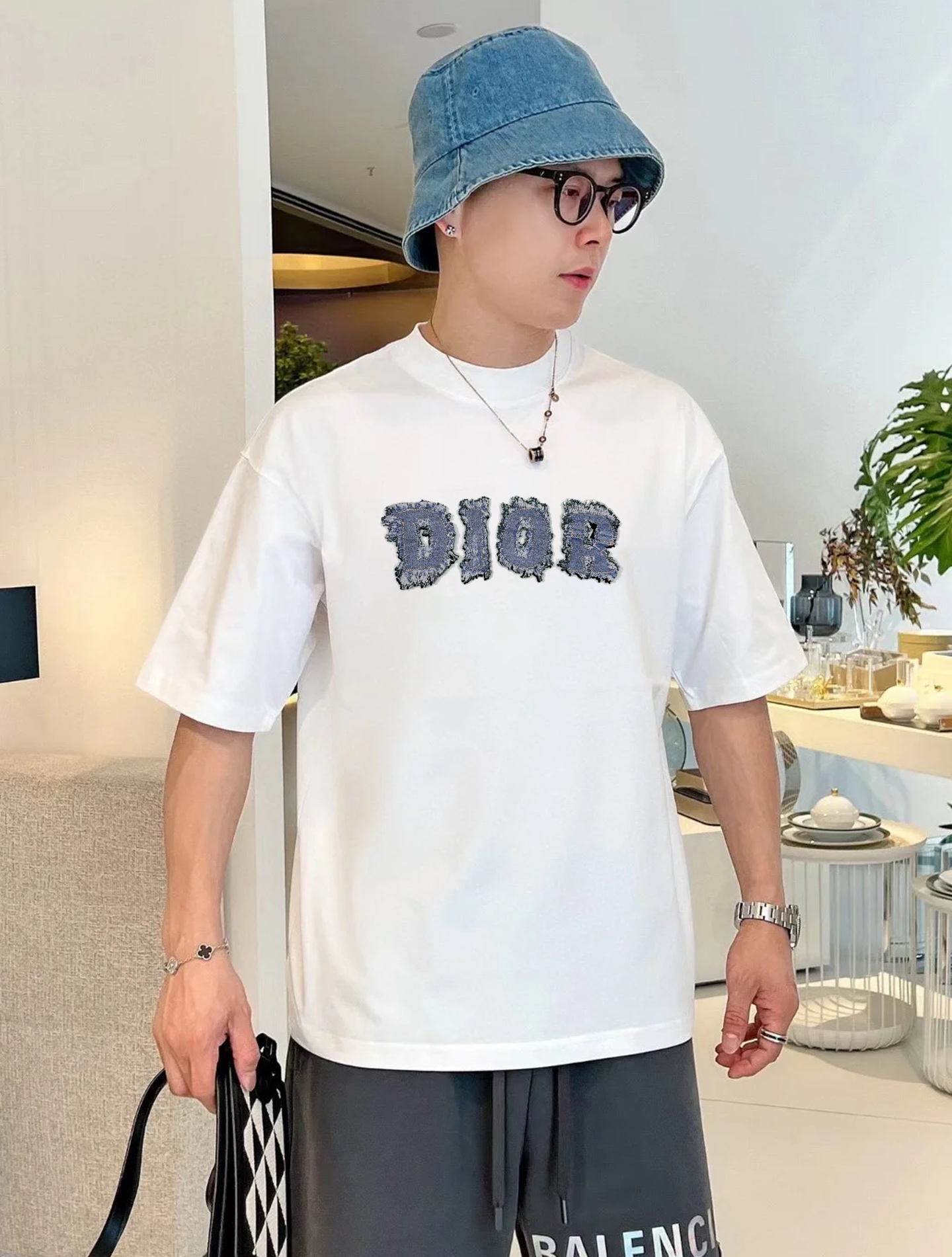 DIO*R迪-奥25s新款情侣圆领T恤！胸前新款3D立体字母印花.280g甄选100%纯棉质感.棉质饱满