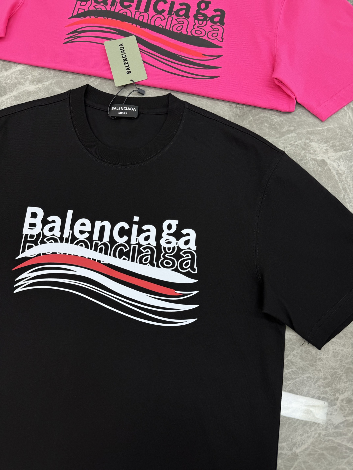 Balenciag*巴黎家25s新款可乐logoT恤.男女同款！高温画工艺.色彩丰富有质感！os版型真的