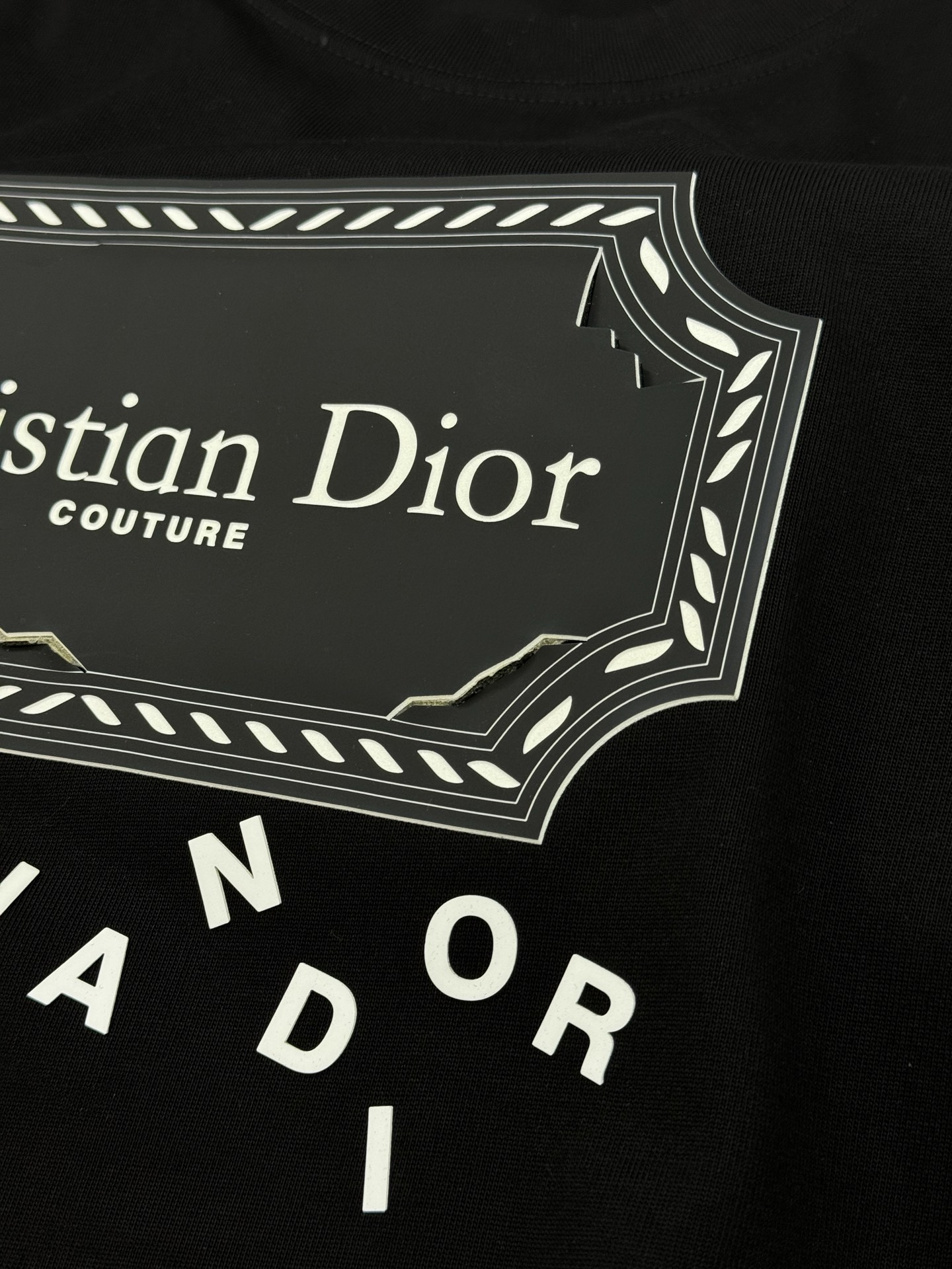 Dior*迪奥25s新款潮牌T恤.男女同款！经典刀片字母造型.立体烫画工艺.凸凹感视觉感受超前！悬垂感强