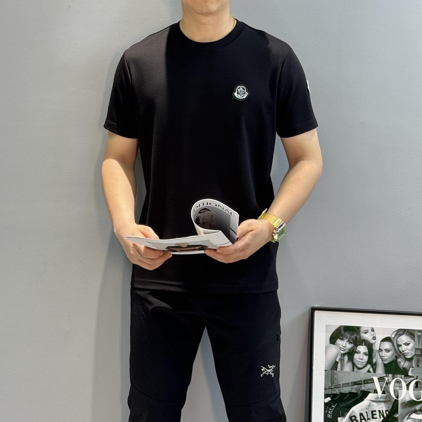 Moncle*蒙口25s新款莫代尔T恤.基础款推荐！胸口定制品牌图形logo皮牌.绣字经典小帽子绣花.质