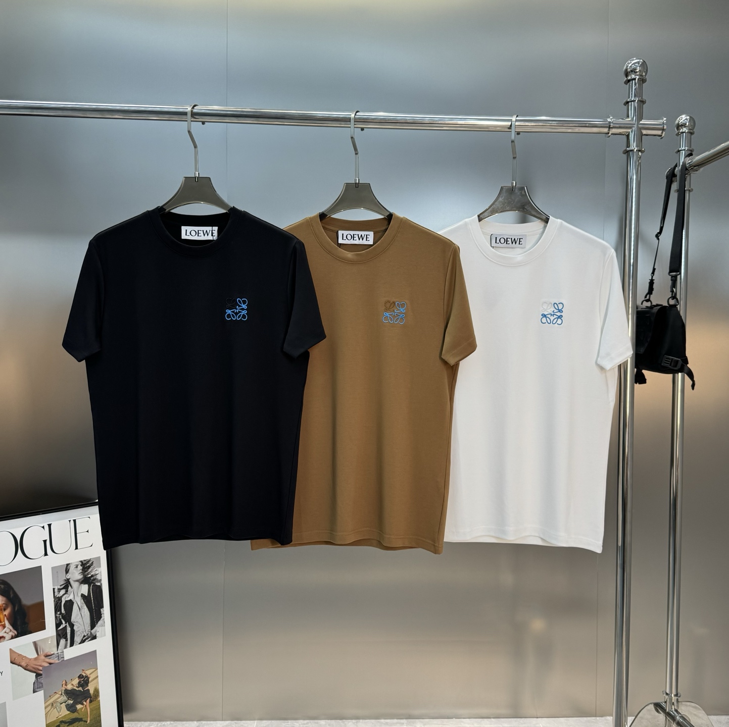 LOEW*E罗意威24m5s新品莫代尔T恤.原单推荐！新色系.基础款绣花品牌图形.简单高级.辨识度颇具鲜