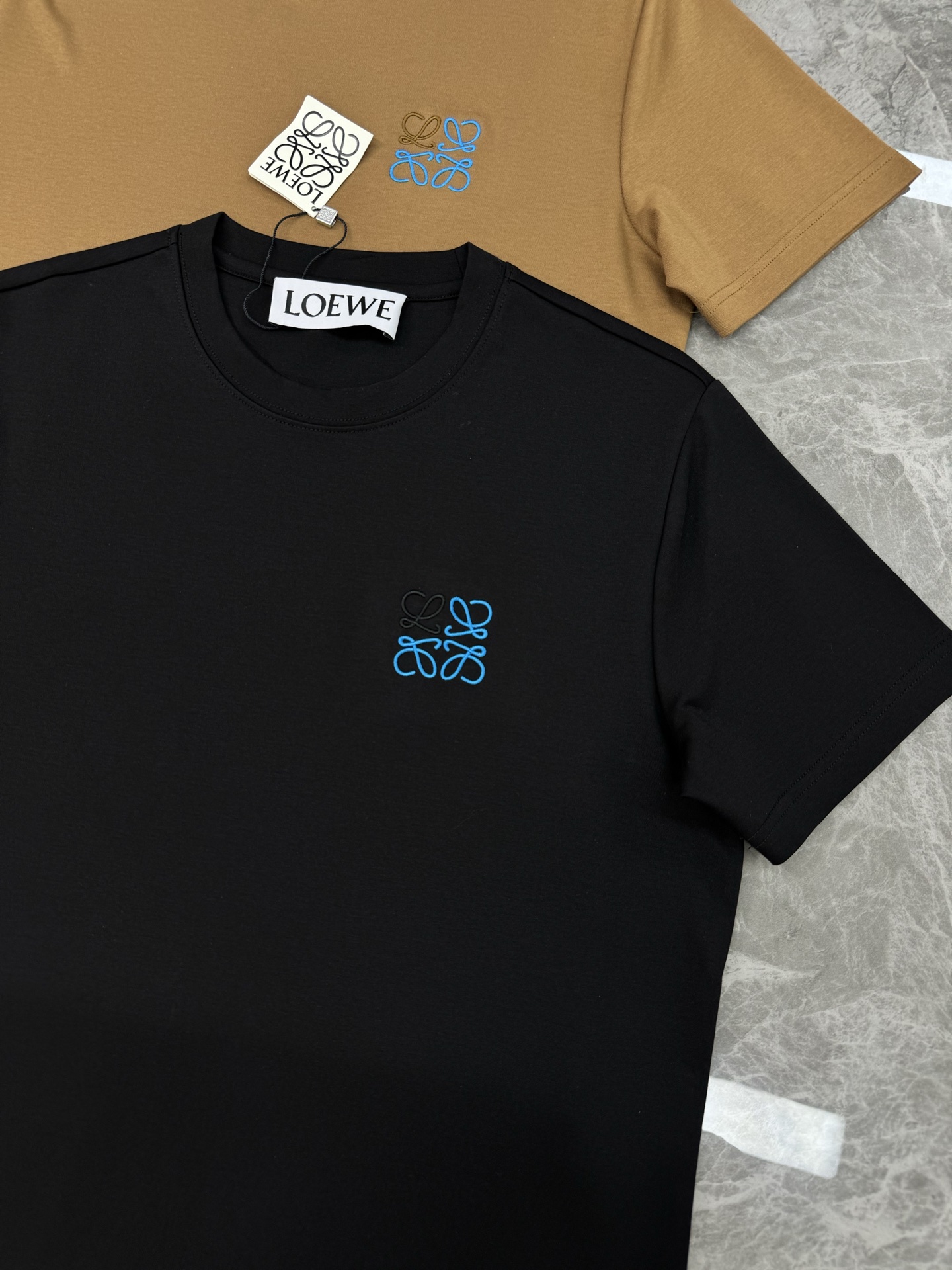 LOEW*E罗意威24m5s新品莫代尔T恤.原单推荐！新色系.基础款绣花品牌图形.简单高级.辨识度颇具鲜