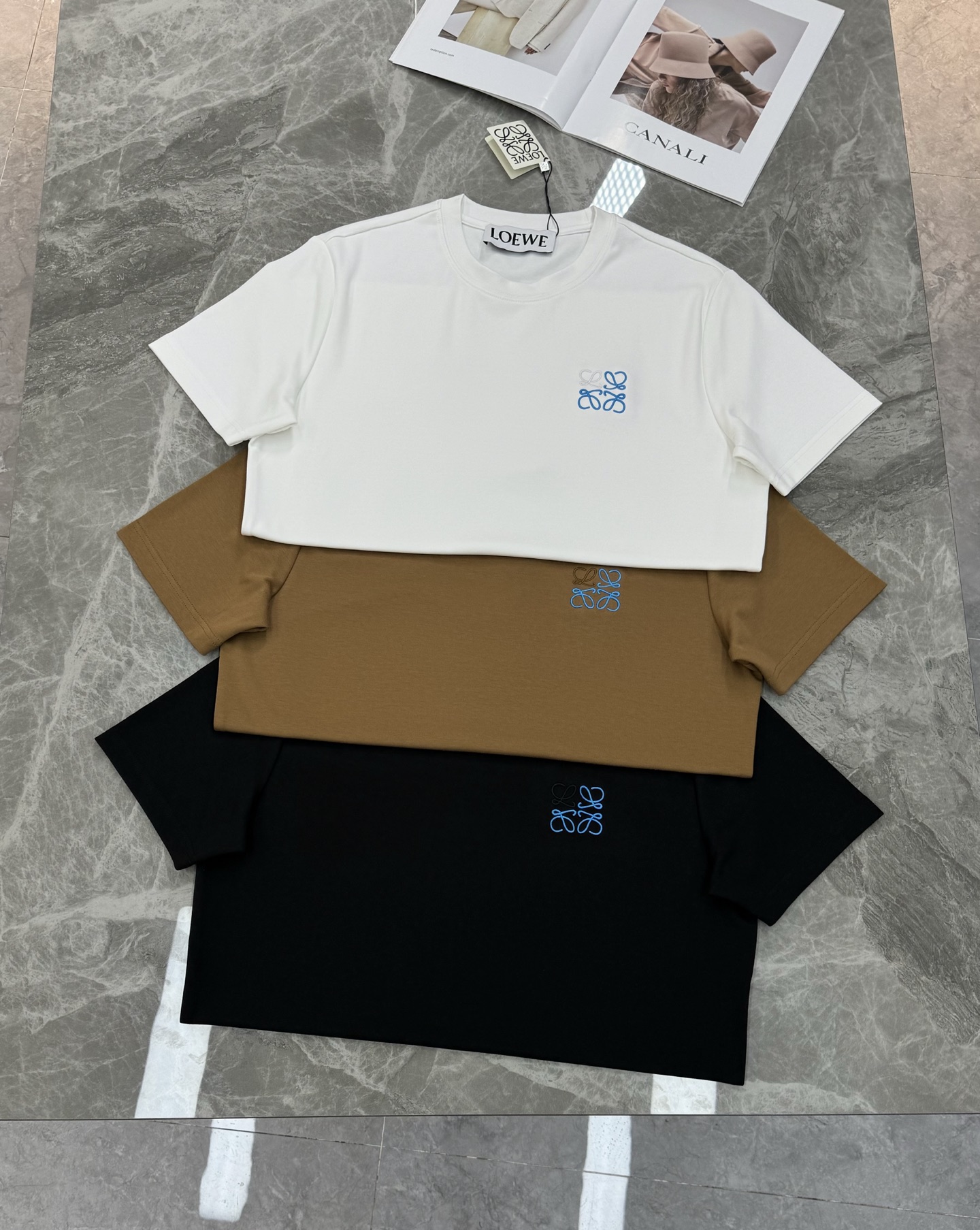 LOEW*E罗意威24m5s新品莫代尔T恤.原单推荐！新色系.基础款绣花品牌图形.简单高级.辨识度颇具鲜