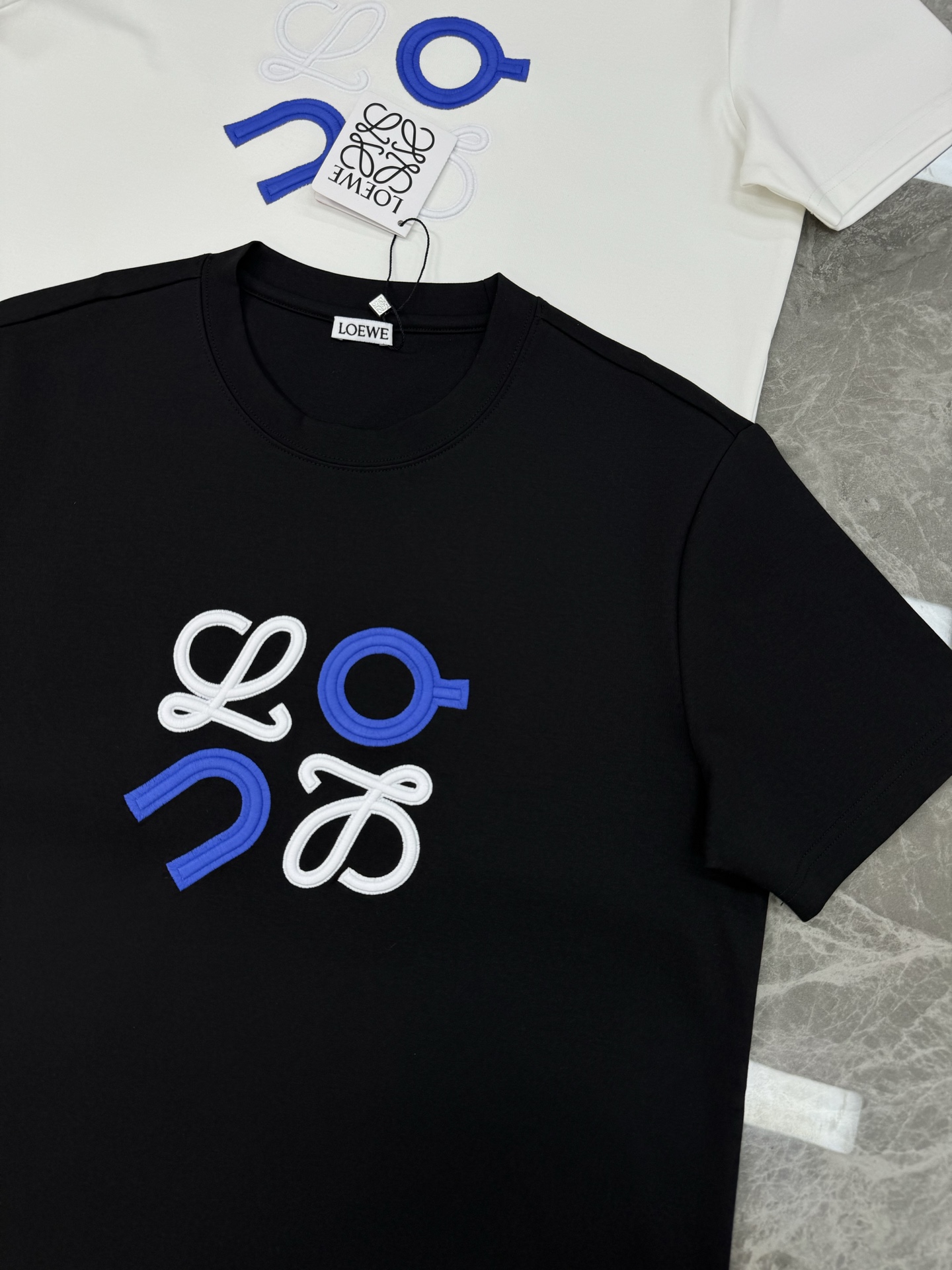 Loewe罗意威莫代尔新款T恤.原单品质！最新品牌标志性logo刺绣造型工艺.无可挑剔！简单高级.日常服