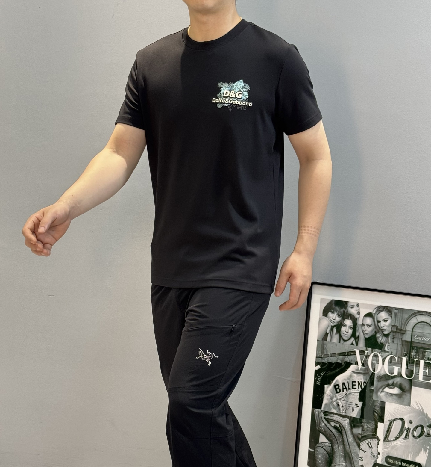 D&G*杜嘉班纳25s新品男士莫代尔圆领短袖.经典基础款推荐！优选300g莫代尔棉.婴儿的触碰感觉，入手