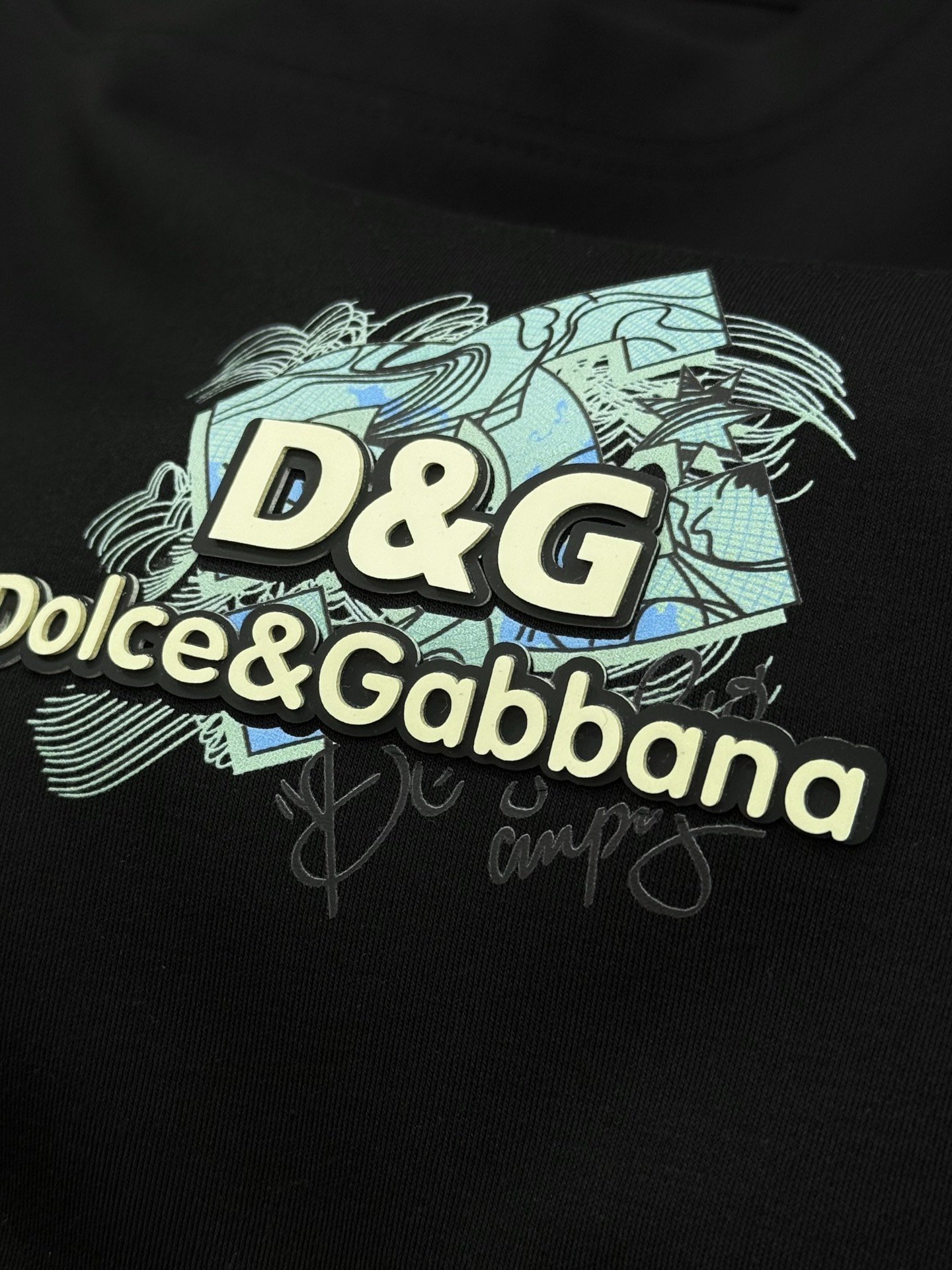 D&G*杜嘉班纳25s新品男士莫代尔圆领短袖.经典基础款推荐！优选300g莫代尔棉.婴儿的触碰感觉，入手