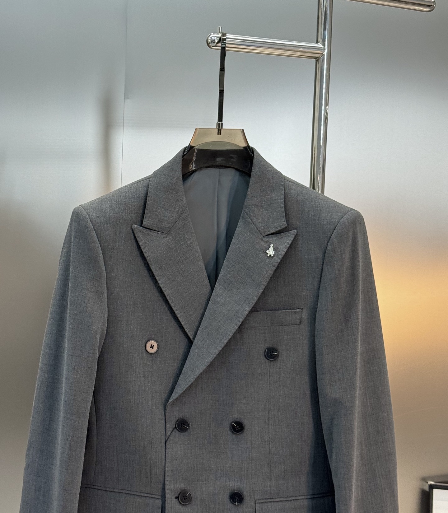 外套PRAD*普拉-达2025s新款男士商务套西！超高端顶尖一线成衣手工系列，西装领域里的佼佼者，世界公