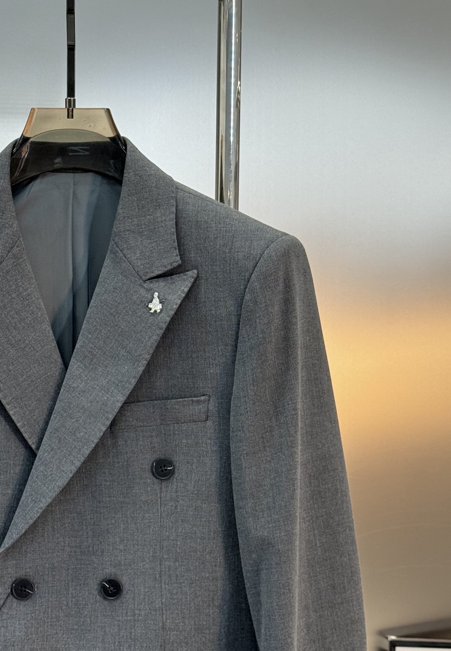 外套PRAD*普拉-达2025s新款男士商务套西！超高端顶尖一线成衣手工系列，西装领域里的佼佼者，世界公