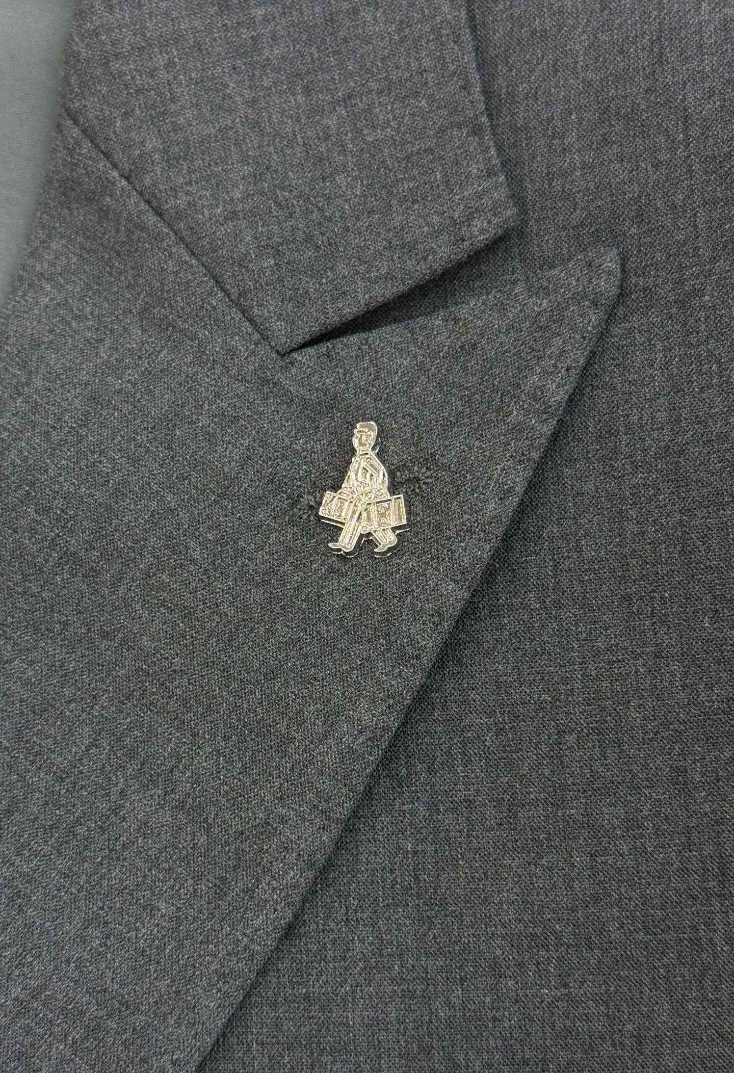 外套PRAD*普拉-达2025s新款男士商务套西！超高端顶尖一线成衣手工系列，西装领域里的佼佼者，世界公