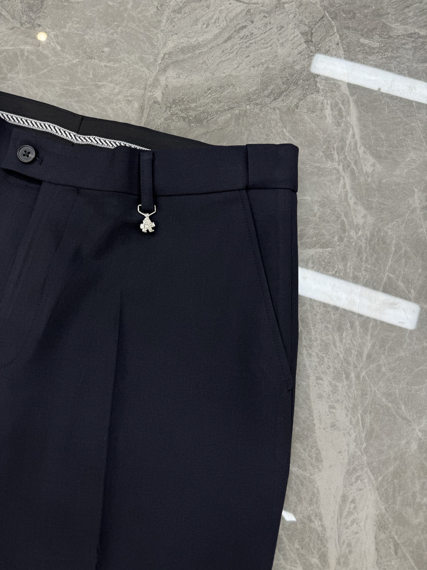 裤PRAD*普拉-达2025s新款男士商务套西！超高端顶尖一线成衣手工系列，西装领域里的佼佼者，世界公认