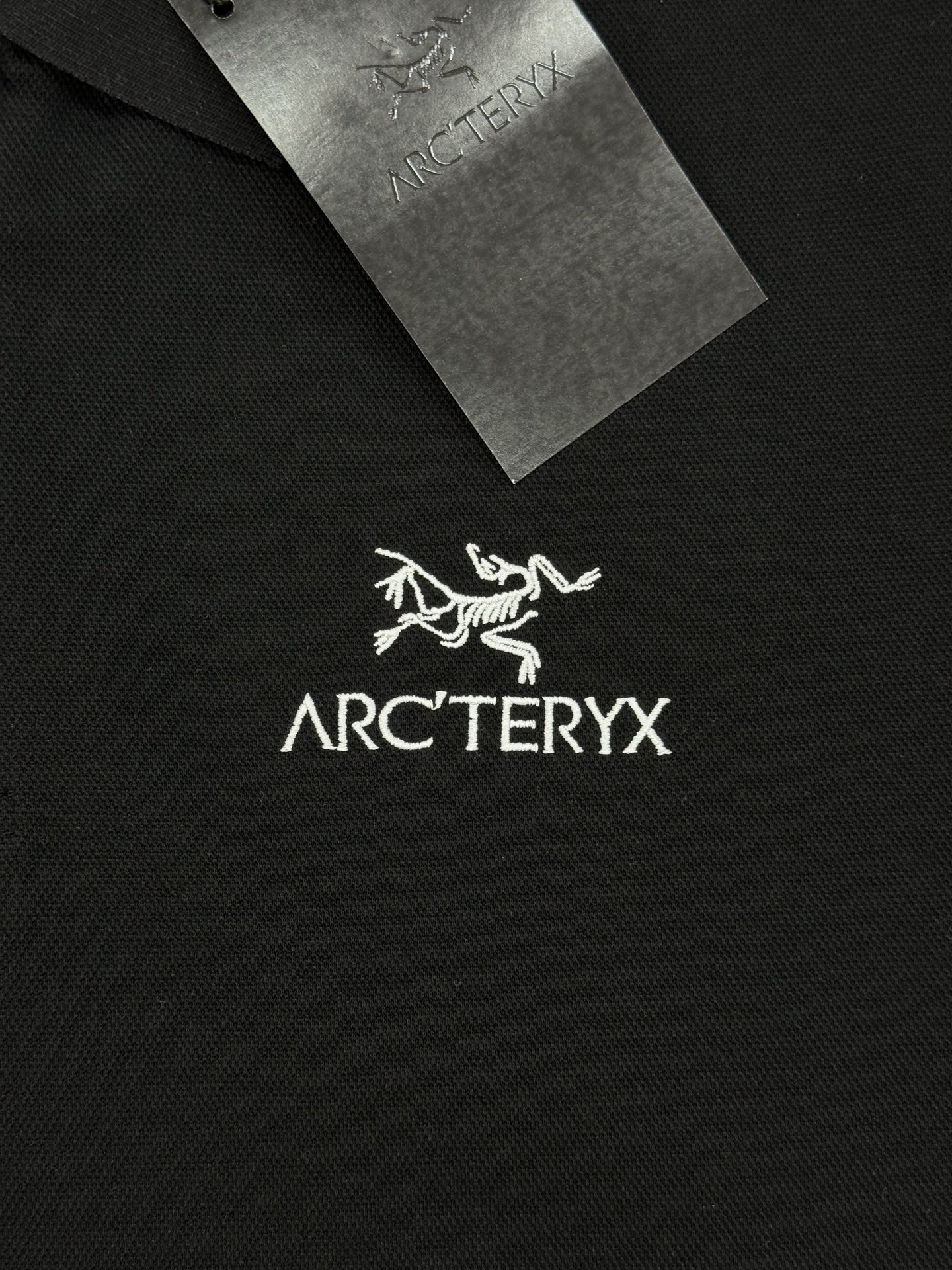 ARC'TERYX始祖-鸟2025新款网眼珠地POLO衫！手感厚实有品质！经典款热卖单品！胸前注入标志性