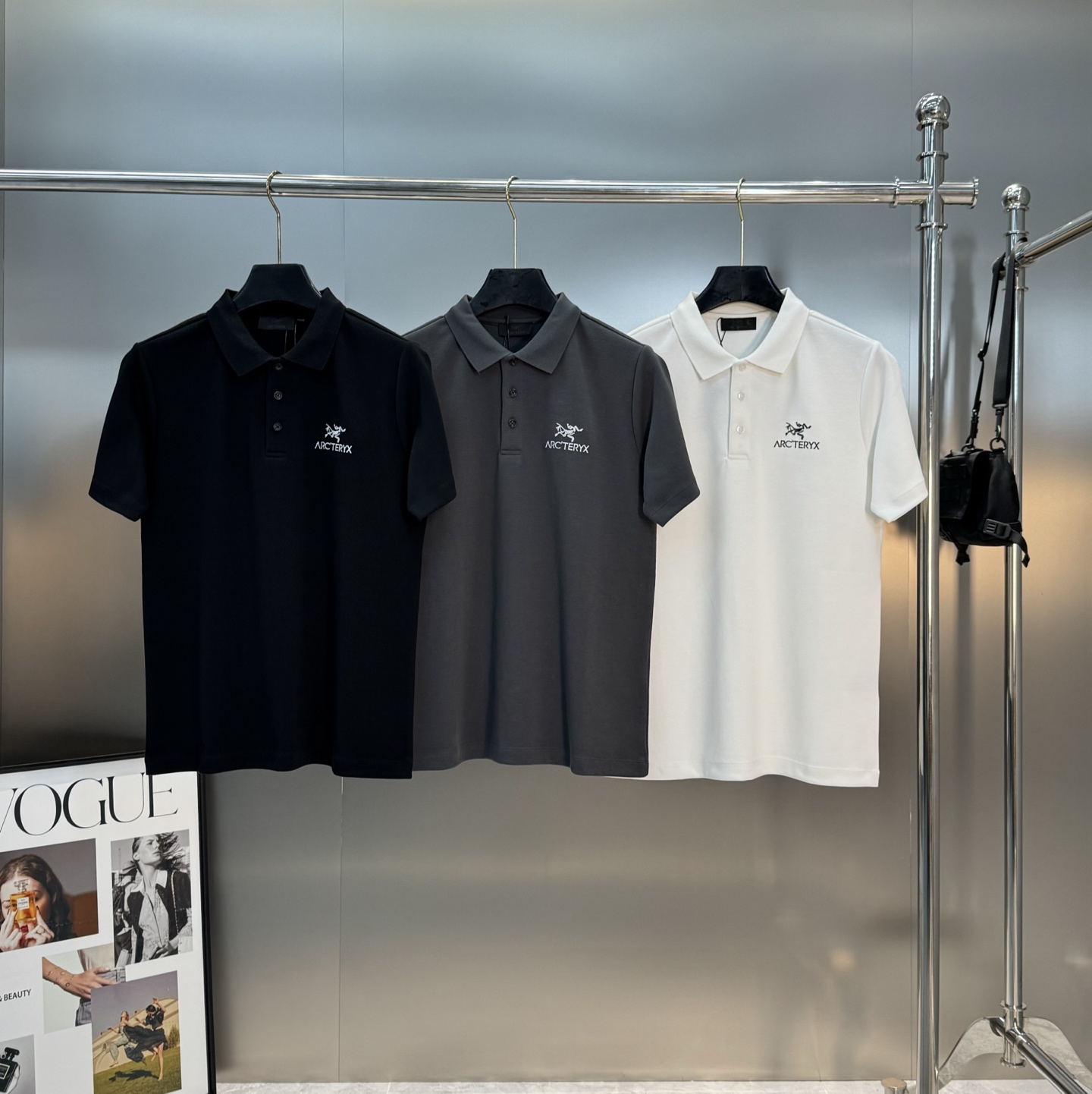 ARC'TERYX始祖-鸟2025新款网眼珠地POLO衫！手感厚实有品质！经典款热卖单品！胸前注入标志性